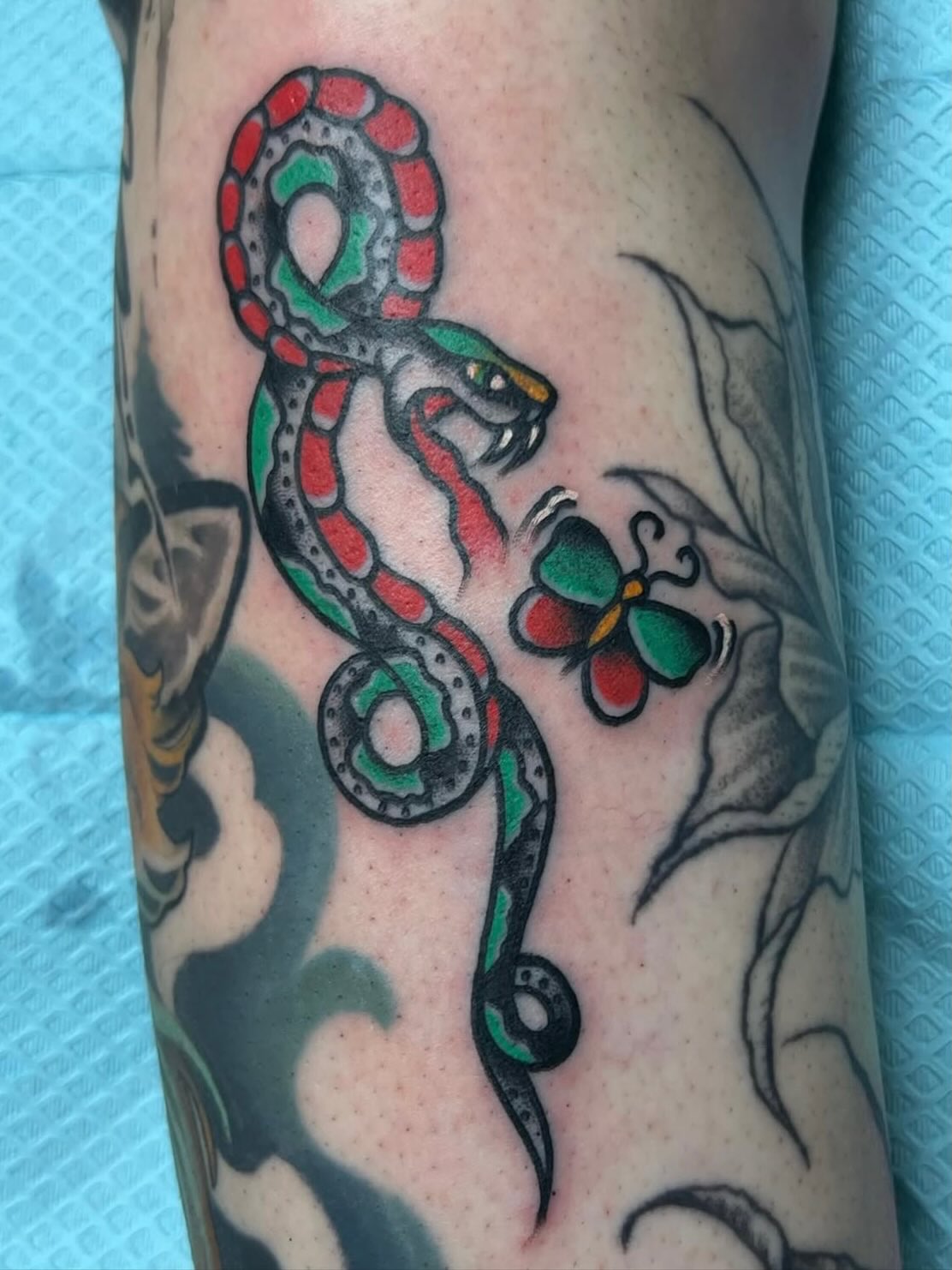 Honoring the OG🐍 @k.grin99 recreated Ren’s Grandfather’s tattoo for her! 🦋
Swipe to see Grandpa’s ♥️
Stop by the shop Tuesdays / Wednesdays / Fridays / Saturdays to get on Kennady’s books!!
#ironwood #ink #tattoo #tattoos #colortattoo #tattoolife #og #omaha #nebraska #specialtattoo #instagood #snaketattoo #cooltattoos