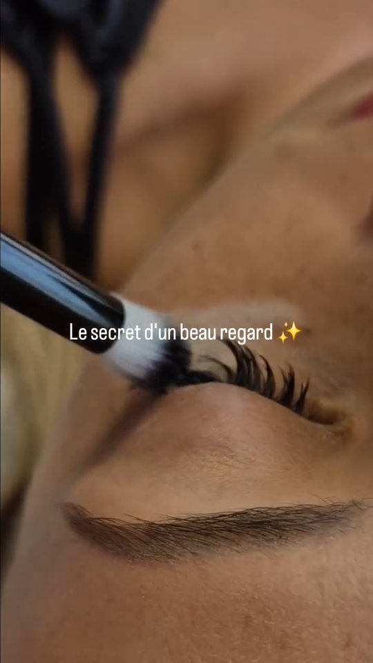 Un beau regard ne tient jamais par hasard. ✨️
Les extensions évoluent avec le cil naturel,
et c’est le suivi qui fait toute la différence.
Ici, chaque pose est pensée pour durer, respecter les cils et rester naturelle dans le temps 🤍
(Celles qui prennent soin de leur regard comprendront ✨)
📍 Annecy / Seynod
💌 Si tu veux comprendre comment j’accompagne mes clientes dans le temps → DM
#cmcils74 #extensiondecilsannecy #cilacil
#cilsnaturels #lashartistfrance