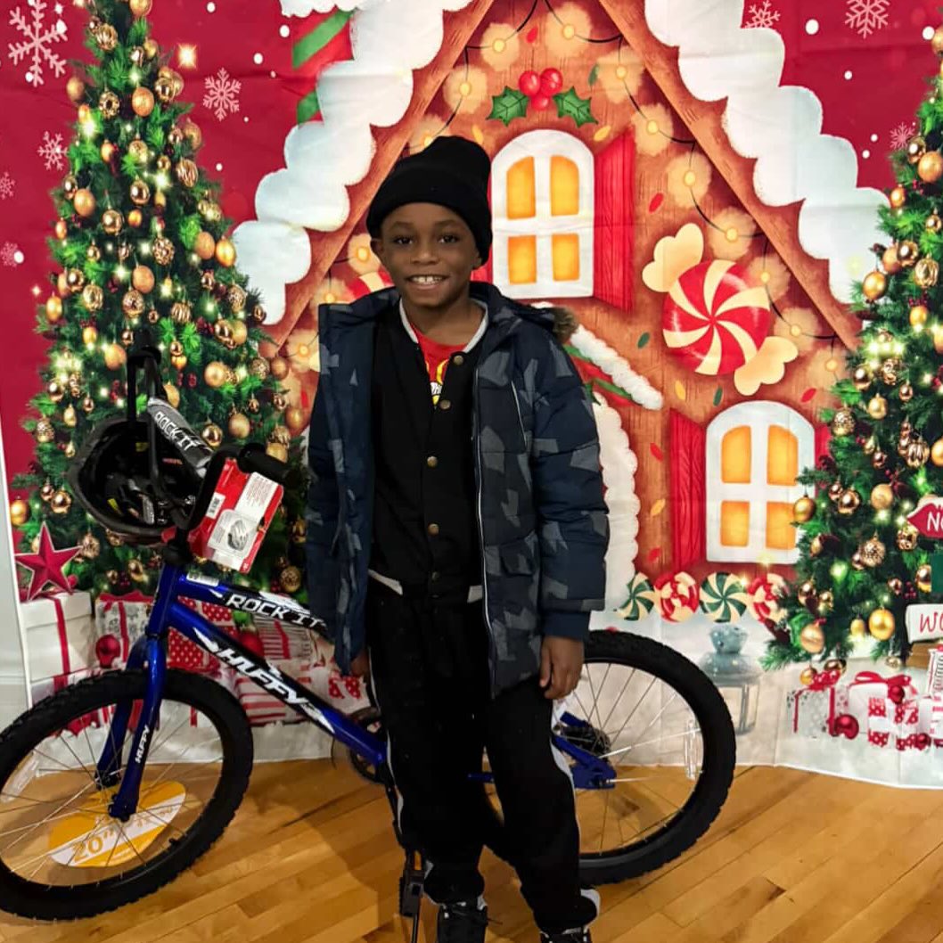 @thisislifechi Holiday Extravaganza