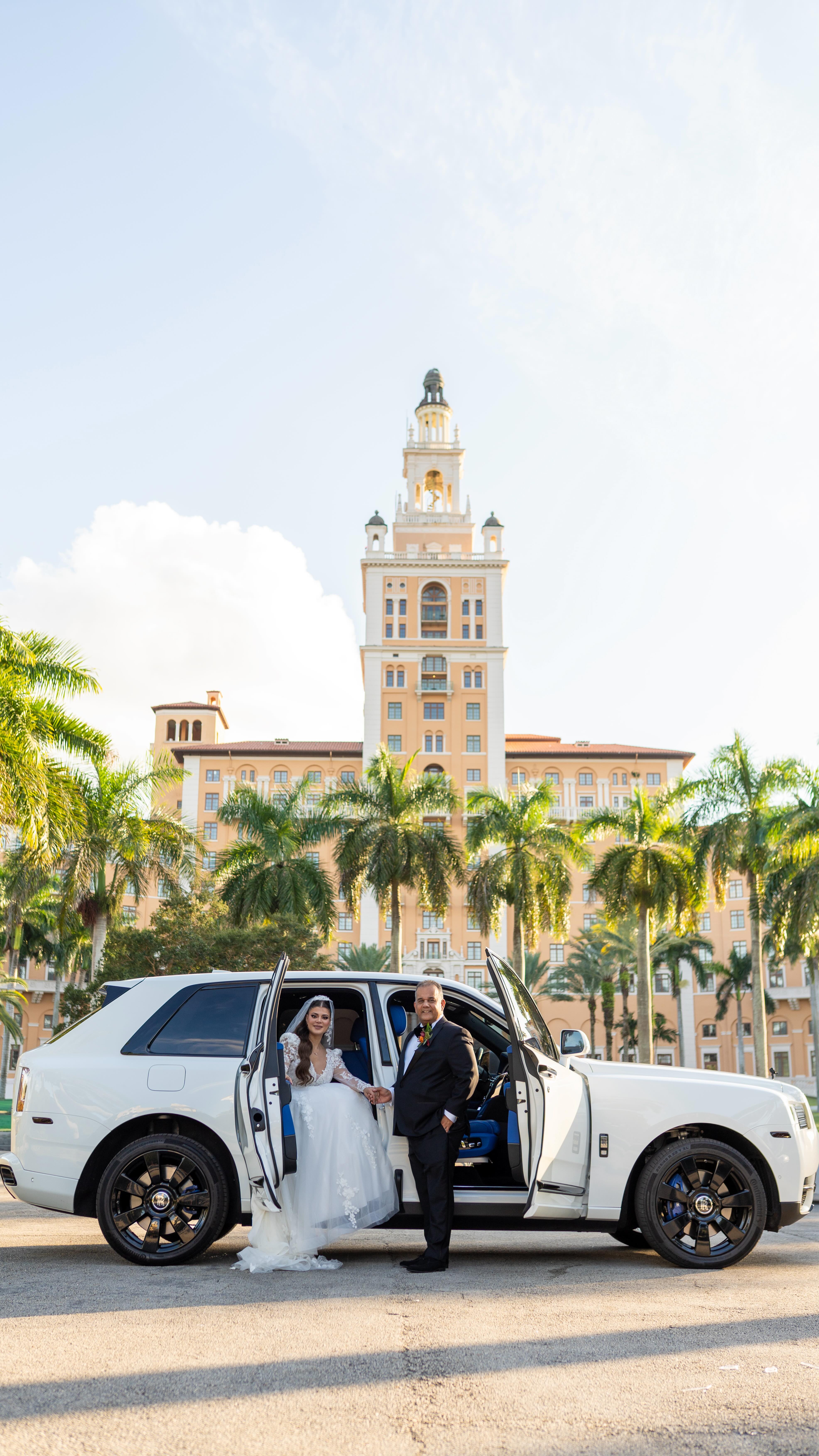 Karina & Jaime
Una boda llena de alegría, momentos especiales y una celebración que se disfrutó al máximo.
Gracias por permitirnos capturar un día tan significativo
Event Planner: @m2barfood
.
Live Music: @saltandpeppermusic
.
Event Designer: @sussetheventdesigner
.
Makeup: @eugenio_rodriguezofficial
.
