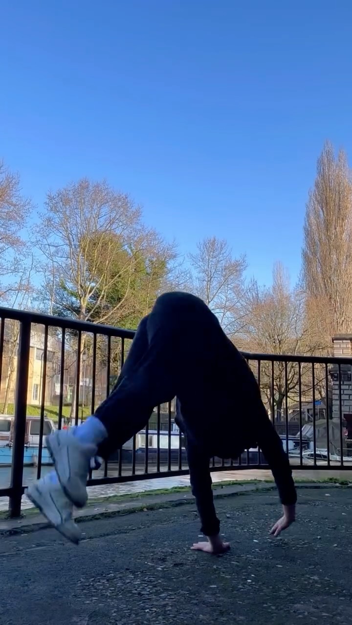 a wiggle a day and all that 🌊