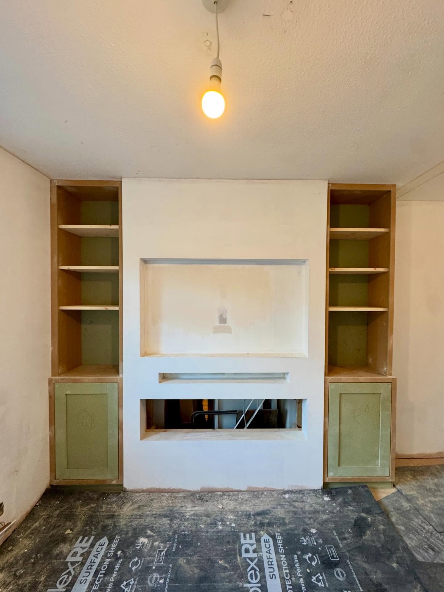 Just some photos of a nice little project before Christmas. Made for a friend and actually he built the media bit in the middle, as an electrician I can only hope it's given him a new found respect for stud walls and that he won't attack the next one with a hole saw, as is the normal MO. Now the fun bit; him frantically painting it so that it's ready in time for Christmas, good luck fella #carpentry #carpenter #bathuk #joinery #storage