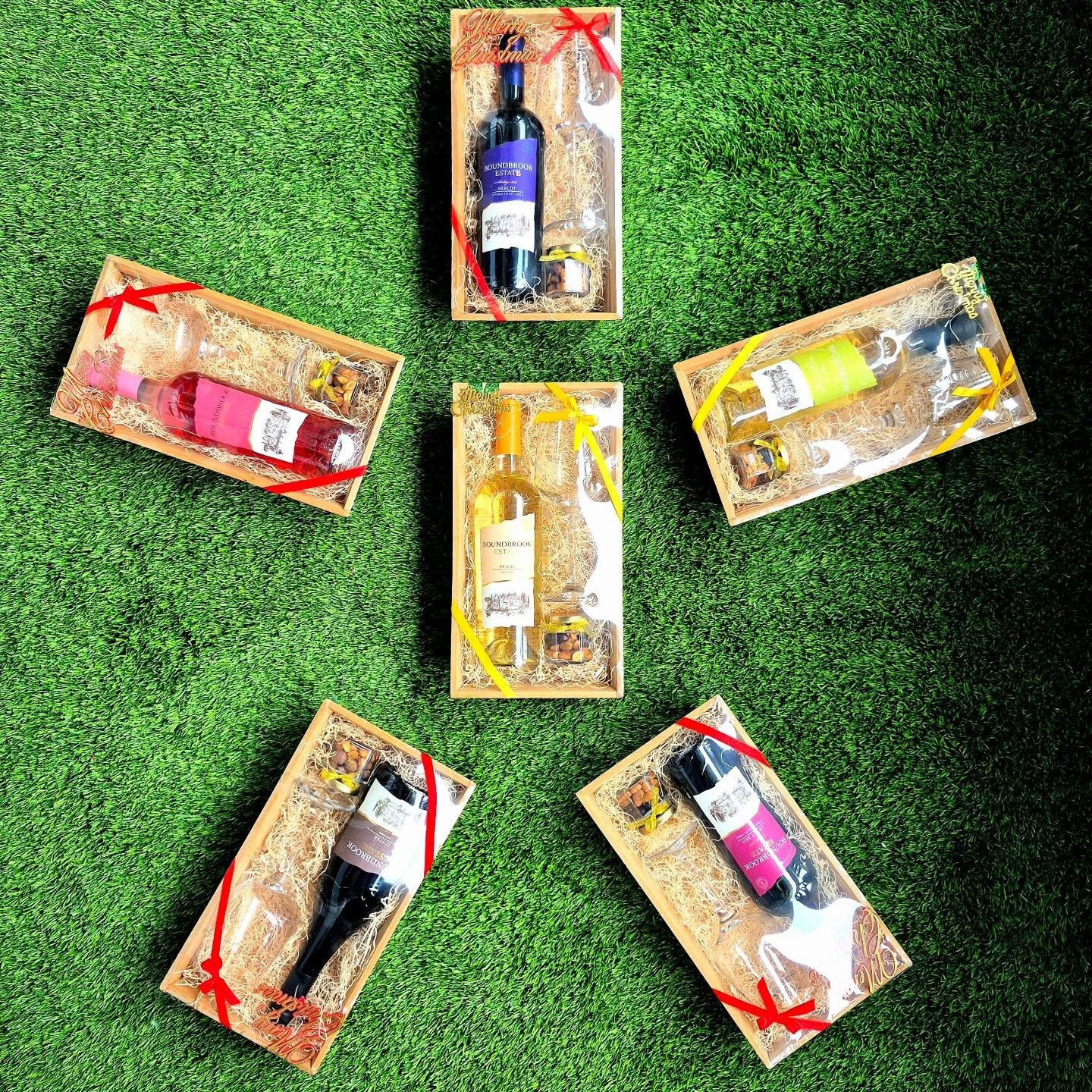 Only at @nkwholesale 94c Old Hope Road. What's under your tree this season🎄?
#nkwholesale #wineforchristmas #lifekonectgifts