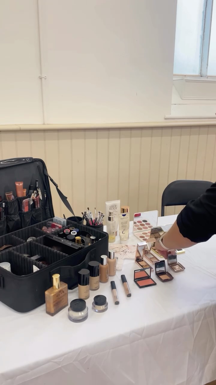 Set up my kit with me for the @themurphy.project event at @capelgosen
#cancerwellbeing #aberystwyth #ceredigion