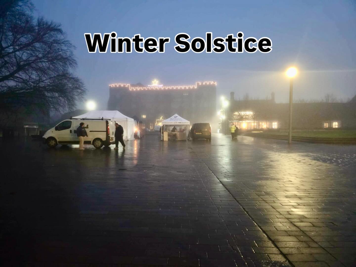 Not the best photo, but here very early, ready to see the sunrise above Castle Green in Taunton for today’s Winter Solstice edition of Taunton Independent Market.
All our stall holders will be open from 10am for those last minute Festive buys!
#FoodGoodsCommunity #wintersolstice #tauntonmarket