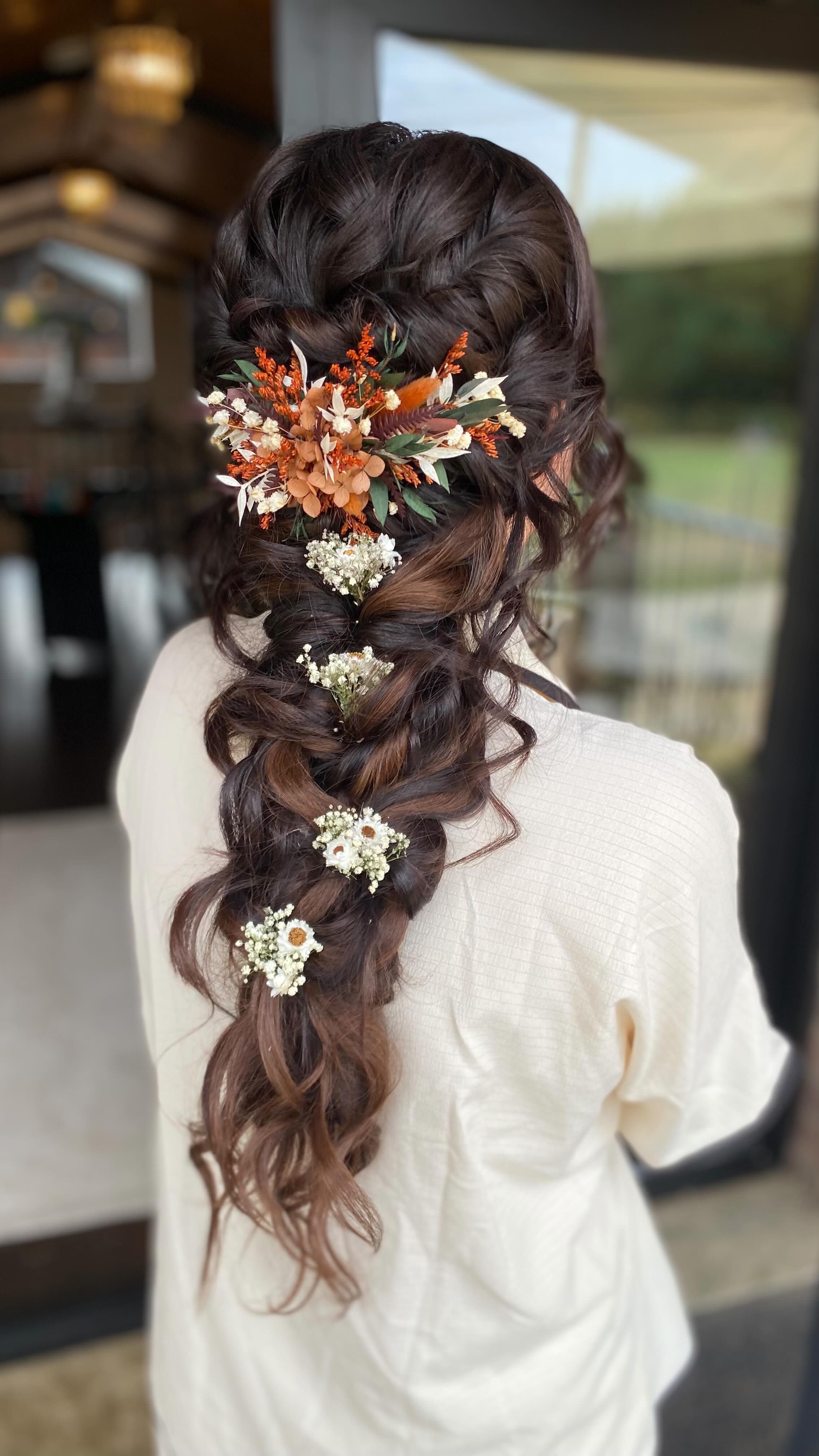 Boho bridal hair often looks effortless but it’s never accidental.
“When I began looking for a bridal hairstylist, I knew I wanted more of a boho style and struggled to really find a hairdresser I loved…She knew instantly the vision I was going for.”
We tried different options at the trial, made small refinements, and built a style that felt relaxed but intentional with extensions added for dimension & volume and a clear plan so the morning stayed calm.
“The process of booking my hair, having my hair trial and getting my hair done on the day was probably the easiest and simplest experience throughout my whole wedding.”
That’s always the aim: Undone beautiful hair, easy calm planning - no fuss ✨🤍
If this feels like a bit of you, I’d love to hear from you. The link’s in my bio 💌
Hair @charlotteheather_bridalhair
Makeup @makeupbylaurendearden
Flower comb & bouquet @minnablooms
Venue @thewillowmarshfarm
#bohowedding #weddinghairstylist #leicestershireweddings #tipisatwhattonhouse #lincolnshirewedding