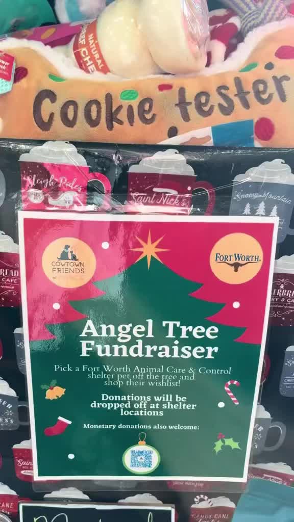 🎅🐾 We played Santa today! 🐾🎅
Thanks to your incredible generosity, we delivered donations from the Angel Tree at Hollywood Feed straight to the animals at Fort Worth Animal Care & Control. These lucky pups—and so many more—are feeling the love this holiday season because of YOU. ❤️🎄
The Angel Tree will be up through the end of the year, so there’s still time to make a difference. Don’t miss your chance to donate and bring a little extra holiday joy to animals who need it most. ✨🐶🐱
Thank you for helping us make spirits bright—one paw at a time!