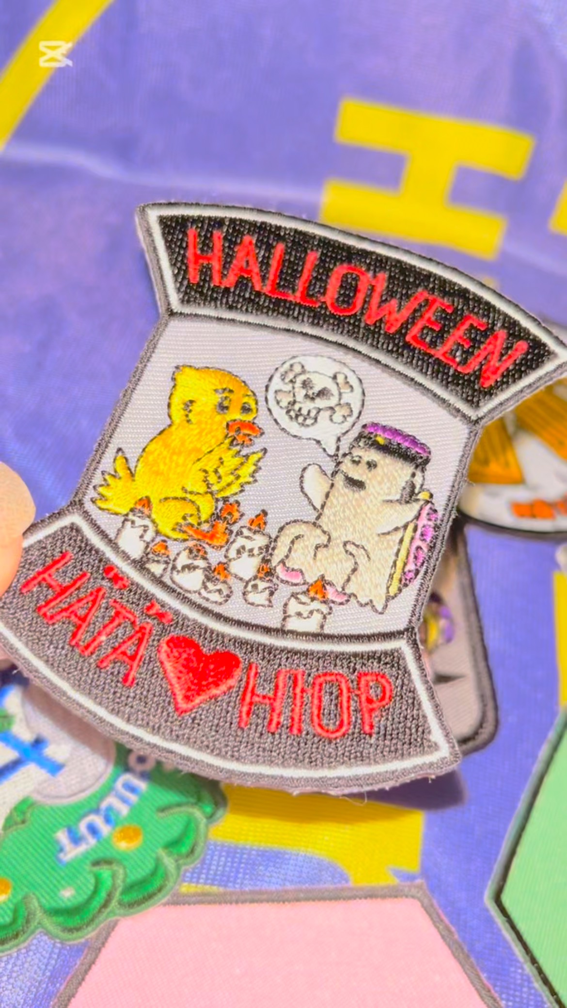 Saitko kaikki merkit kerättyä? 👀 Suuret kiitokset @kangasmerkitcom upeiden haalarimerkkien teettämisestä meidän syksyn tapahtumiin 🫶🏼
💜🐢💜
Did you collect them all? 👀 Big thanks to @kangasmerkitcom for producing all these amazing overall badges for our fall events 🫶🏼
#haalarimerkit #opiskelijaelämä #opiskelijatapahtuma #opiskelijahaalarit