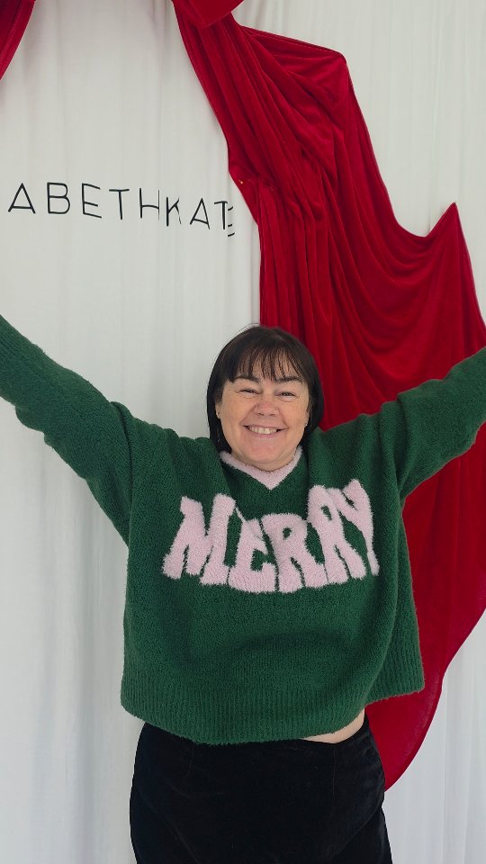 From our family to yours, wishing you the most magical Christmas ✨
#MerryChristmas #HappyChristmas #FestiveSeason #ChristmasEve #ElizabethKateBridal