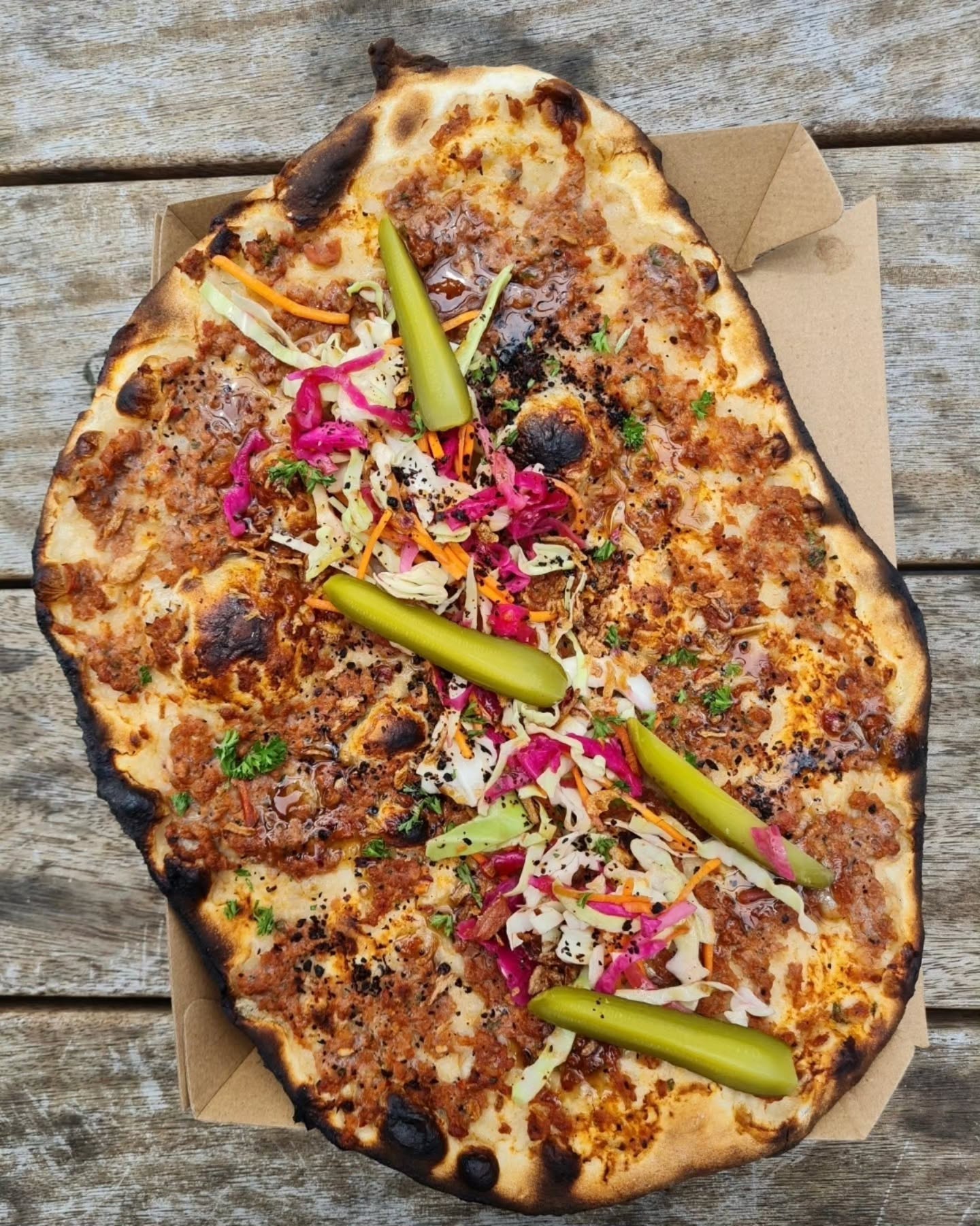Hi folks 👋
We are at The Beer Spot ~ Huapai this week for our last pop-up of 2025🔥
Baking Wood-fired Turkish Pides every day from midday till late, December 22-28th, except for Christmas Day (Thursday, December 25th).
📍321 Main Rd. Huapai @thebeerspot 🍻
#woodspiritnz #turkishstreetfood #turkishpide #aucklandfoodtrucks #beerspot