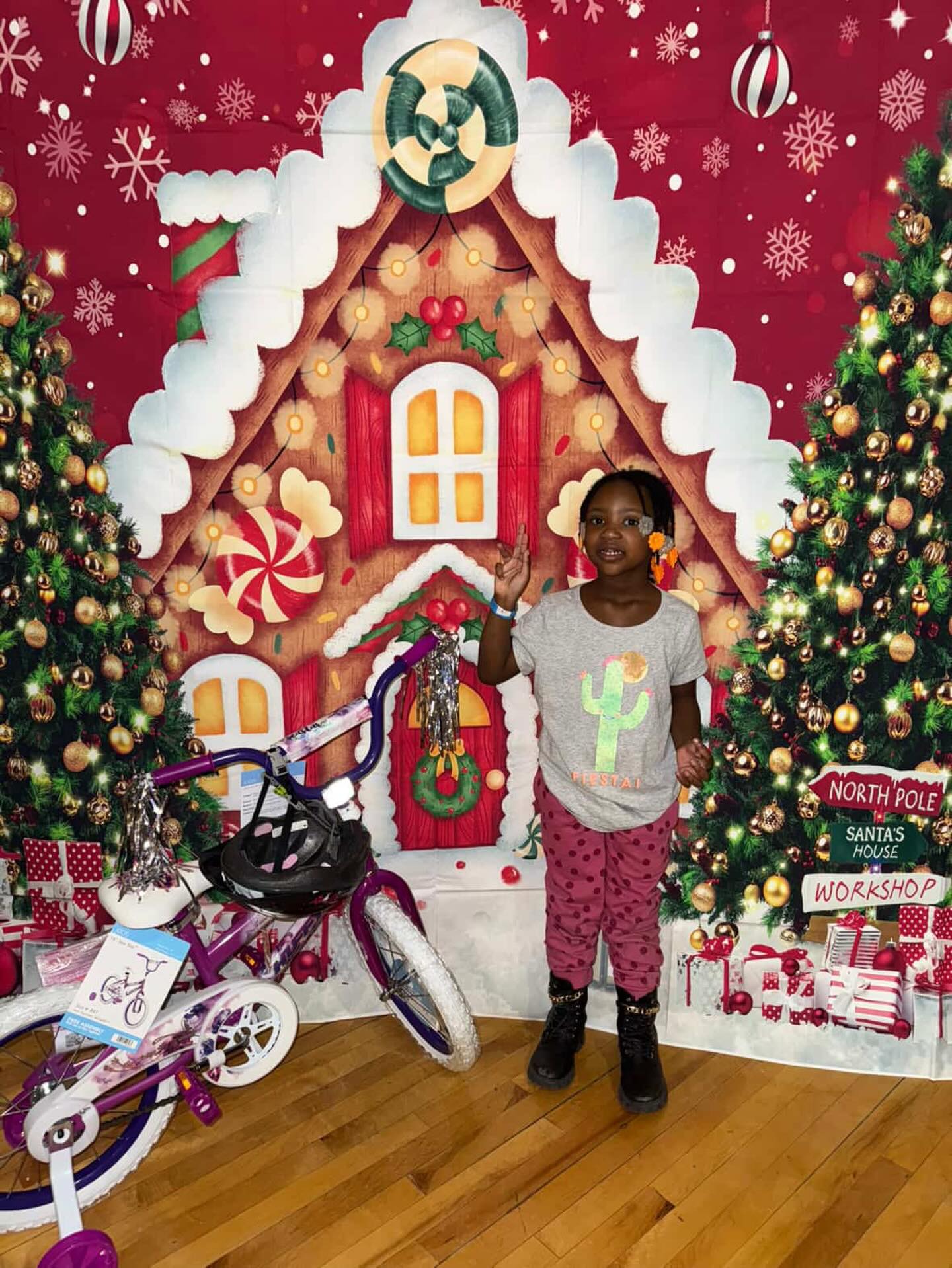 @thisislifechi Holiday Extravaganza