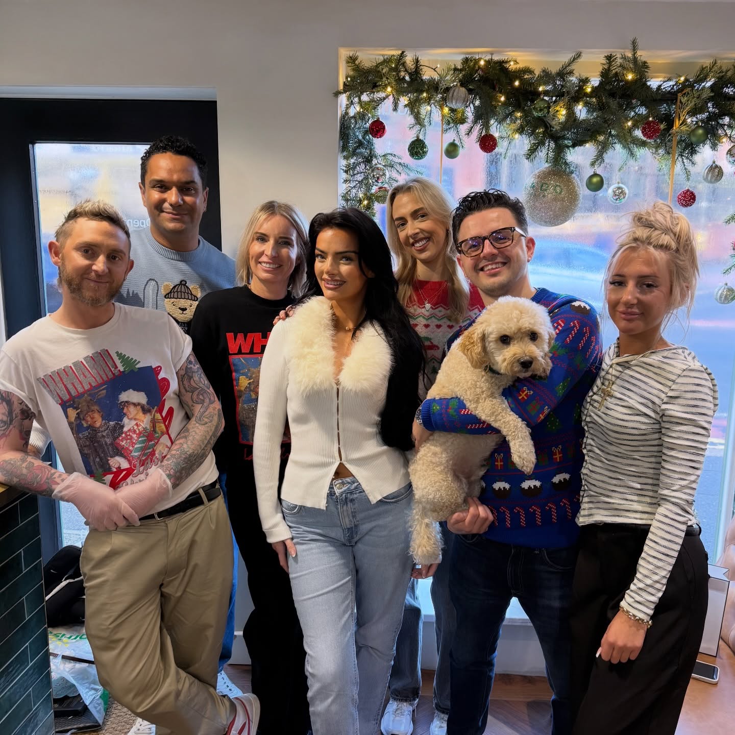 Thatโs a wrap for Christmas 2025! ๐๐
Thank you to our amazing team and clients at Kado this year!
We are open again from 29th for any last minute appointments before New Year.
Hope everyone has a lovely Festive Period ๐๐
#kadohair #kado #sheffieldsalon #christmastime #christmas2025