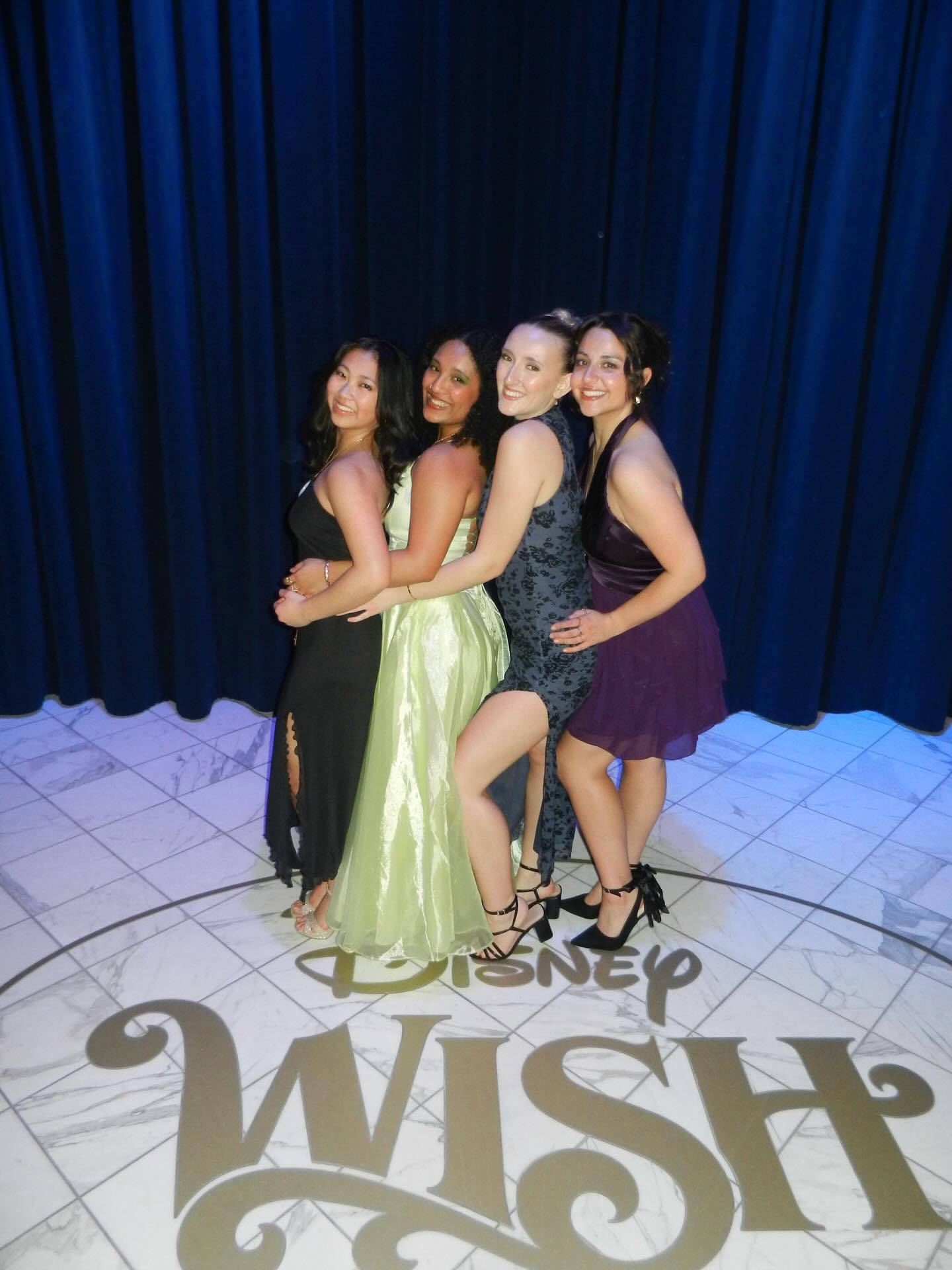 WISHing you a very merry holiday & happy opening cruise xx