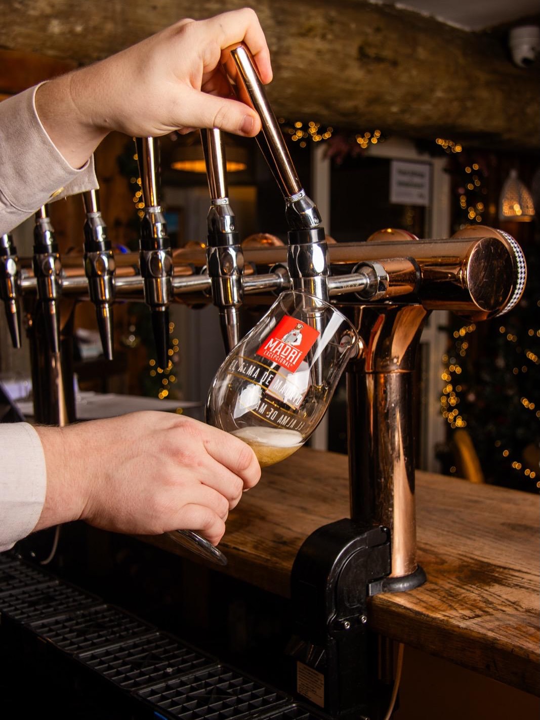 ✨ Just a friendly reminder! ✨ You’re always welcome to pop in for a drink, no reservations needed. 🍷
We all know how tiring Christmas shopping can be 😴 so pop in and rest those legs 🤭