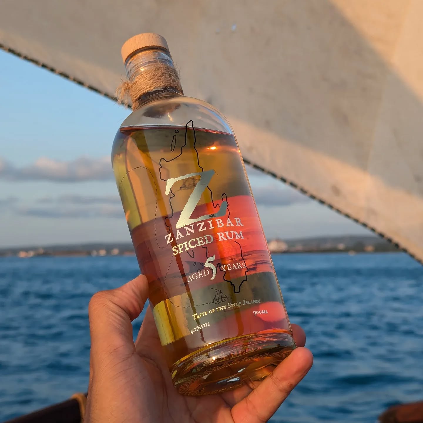 Beautiful golden sunsets, a bottle of golden Zanzibar Spiced Rum, all aboard a traditional Dhow โ๏ธโต
Served neat, over ice, or in the cocktail of your choice - our 5 year aged rum is smooth, with hints of spices from the original spice islands. ๐ฟ
It's Zanzibar, in a bottle
#tasteofthespiceislands