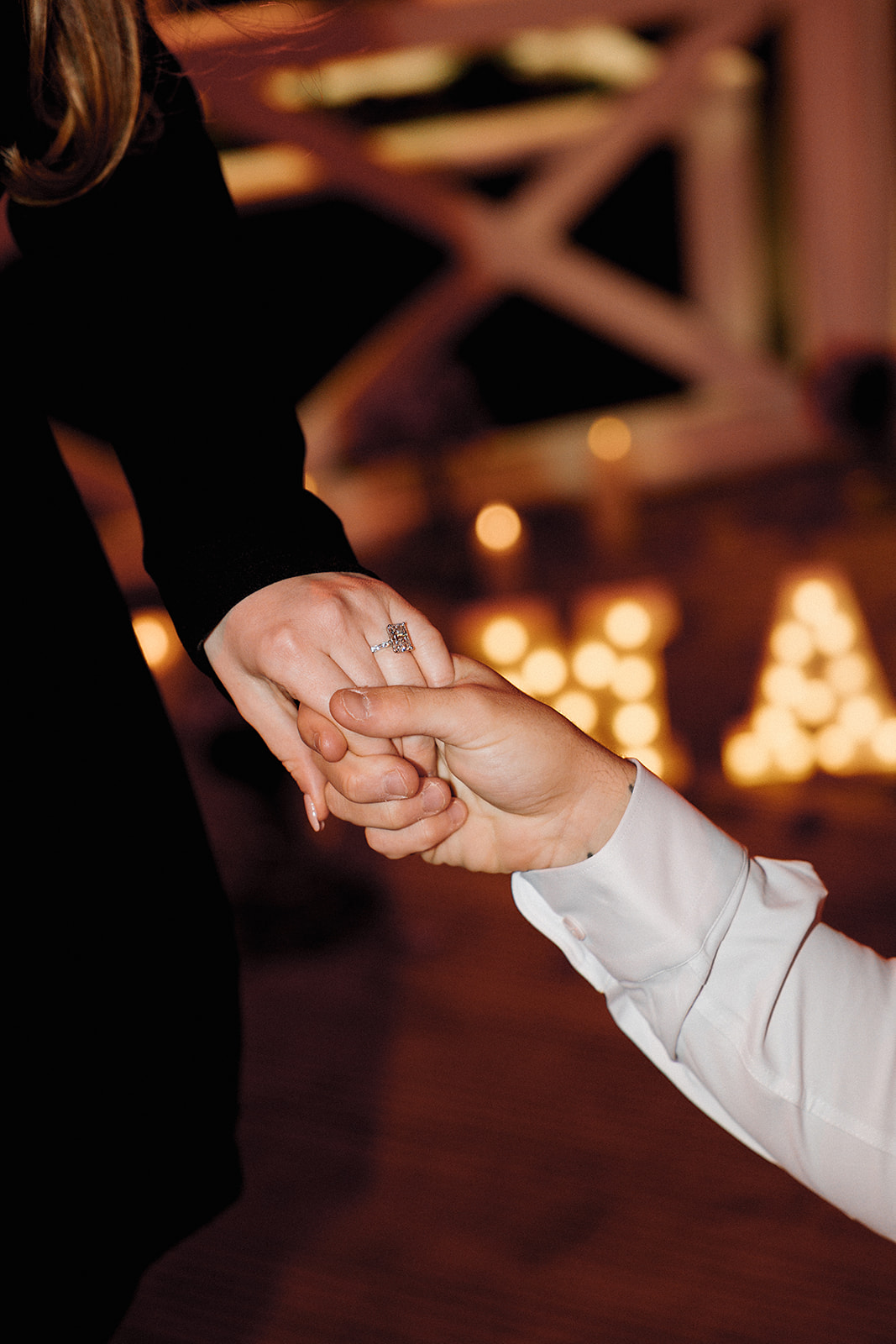 Tyler and Georgia's joyful moment under the Bandstand lights, surrounded by candles and love - finished with the sweetest 'yes' ๐
Venue: @deveretortworthcourt ๐
Photography: @hannahwarmishamweddings ๐ท
#cotswolds #engaged #bridetobe #shesaidyes #proposal #proposalideas #theknot #hebenttheknee #DeVereTortworthCourt