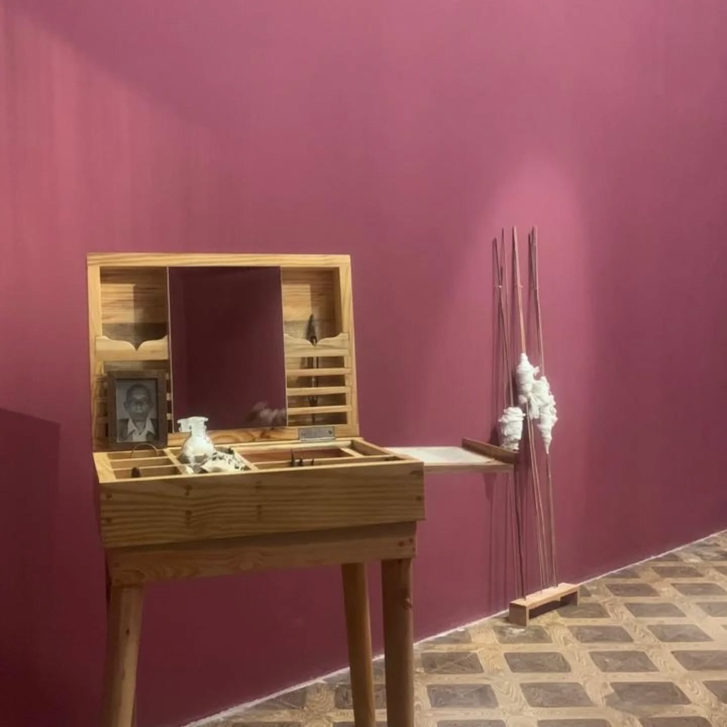 Congratulations to our Tondra and DAS 2018 artist Reetu Sattar on presenting a part of her exhibition Jot (Knot) at Serendipity Arts Festival 2025, as part of Bitter Soil by @lats47.
Every December, the Serendipity Arts Festival transforms Panjim, Goa, into one of the world’s largest and most inclusive celebrations of the arts. Spanning riverfronts, heritage buildings, and hidden corners of the city, the festival brings together craft, culinary arts, theatre, music, dance, visual arts, photography, performance, accessibility-focused initiatives, and dedicated programming for children.
Reetu Sattar is a performance-based artist and filmmaker based in Dhaka, Bangladesh. Her artistic practice is guided by somatic intelligence while reflecting on human perception and imperceptible nature, colonial historiography, environmental refugees and the unequal grounds of labour cycles from Bangladesh. She creates durational and intermedia assemblages combining performance, text, installation, photography and filmmaking that revise conventions of theatre.
Photographs :
1. All that could be held closely, commissioned by Sharjah Art Biennial, 2025
1a. Warp, Sharjah Art Biennial, 2023, Curated by Natasha Ginwala
2. Shabnam, 2019-2023, commissioned by British Textile Biennial
2a. Last drop of the weavers’ bodies, commissioned by Sharjah Art Biennial, 2025
3. Thousands that are walking never had names (showing partly), Jan Van Eyck Academy, 2023
@dhakaartsummit
@samdaniartfoundation
@srihatta_sylhet
@nadiasamdani
@rajeebsamdani
@dhakadiana
@rux_q
@reetusattar
@serendipityartsfestival
@swilin_haque
@sazzad1985
@iftekharnoor
#dhakaartsummit #samdaniartfoundation #srihatta #SAF #reetusattar