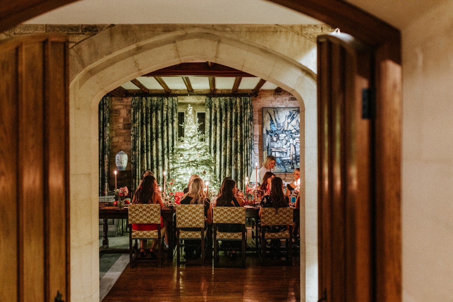 Wishing you a Merry Christmas from all of us at Coombe-End Manor 🎄.