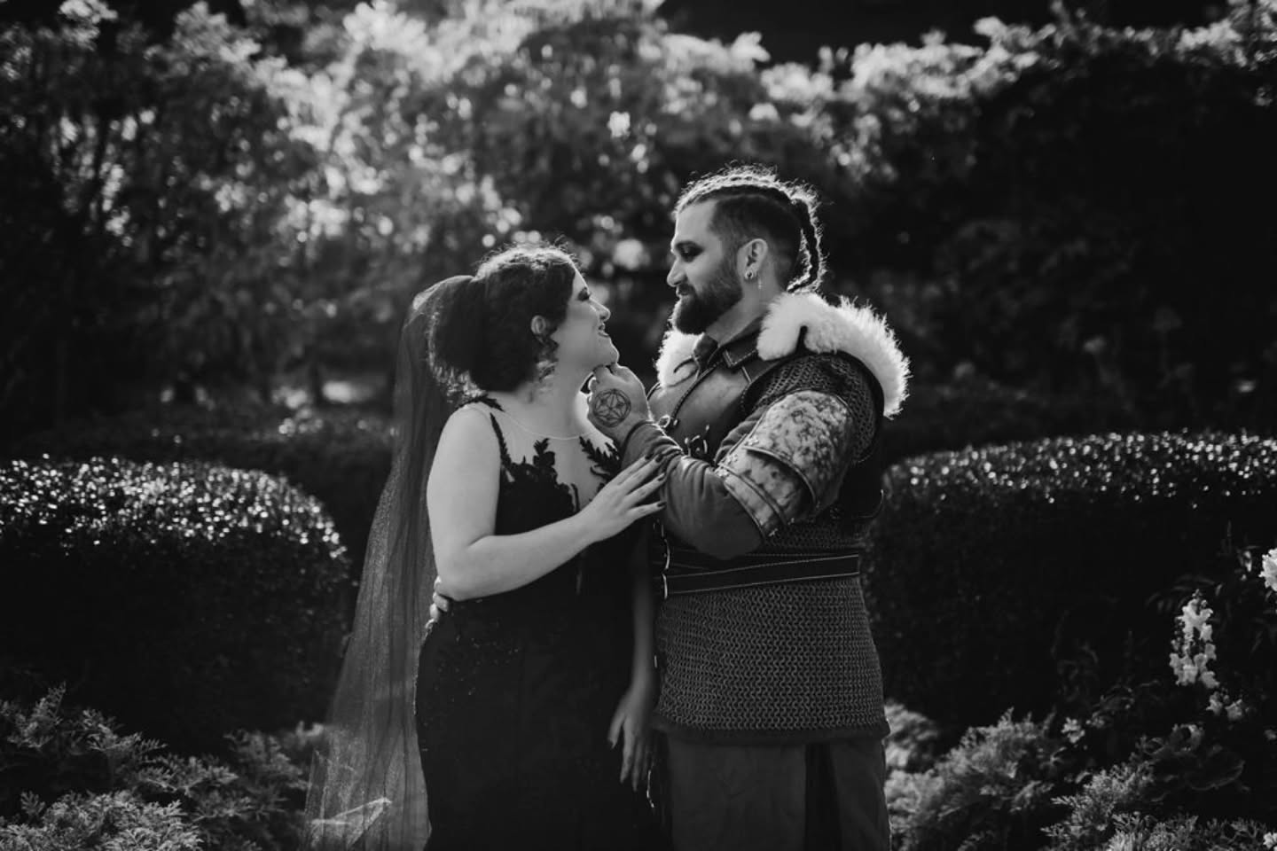 Tess & Sebastian traveled from Indianapolis to Salem with their families for a deeply personal handfasting ceremony at the House of the Seven Gables - the perfect historic setting for the gothic, moody, romantic October wedding they envisioned. Tess wore a stunning black gown, and Sebastian arrived in Witcher-inspired armor! From start to finish, their ceremony was all heart and full of happy tears. I shared their beautiful Love Story - including their very first date at a Ren Faire - and we even gave a shout-out to their five amazing cats! They exchanged personal vows (there wasn’t a dry eye in sight, including mine), then sealed everything with a handfasting before slipping rings onto each other’s hands with full hearts. Surrounded by their loved ones and that unmistakable Salem magic, Tess & Sebastian created a wedding day that was enchanting, emotional, and completely, beautifully them. 🖤
📸 @caseyhillphotography
💄 @wickedmakeupboston
💒 @h7gables
🍰 @jcakesllc
#salem #salemmassachusetts #alternativewedding #nontraditionalwedding #handfasting