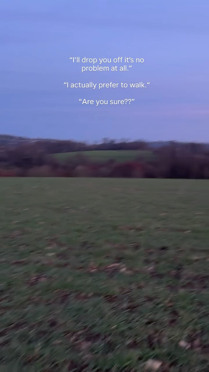 Very suspicious
apparently
This is not a trick, I just like to walk.
#pleaseletmewalk 🚶♀️