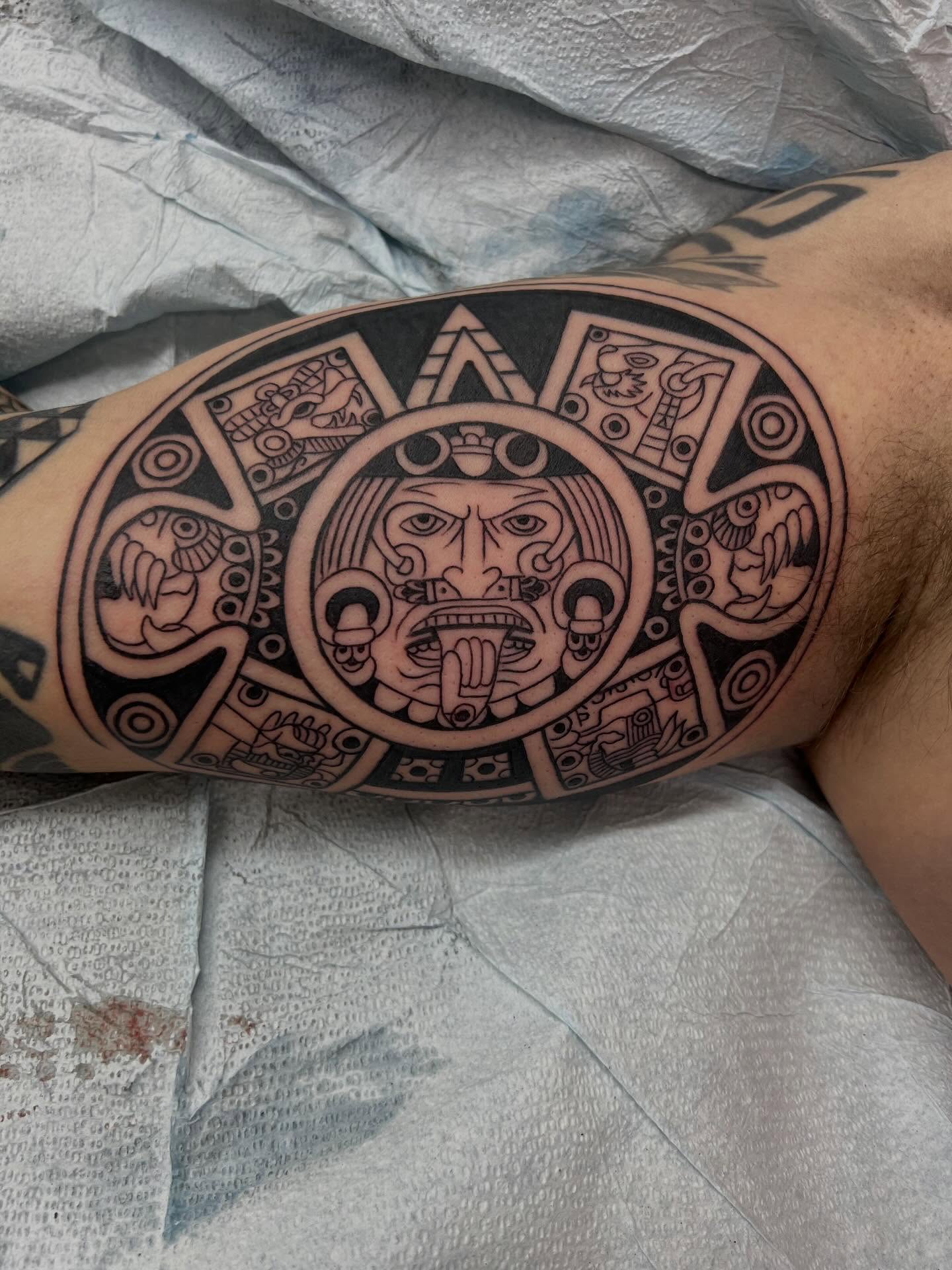 Great start to the week adding on to this sleeve work…. Much much more to come, thanks for looking #tattoo #tattoos #linework #tribal #mayantattoo