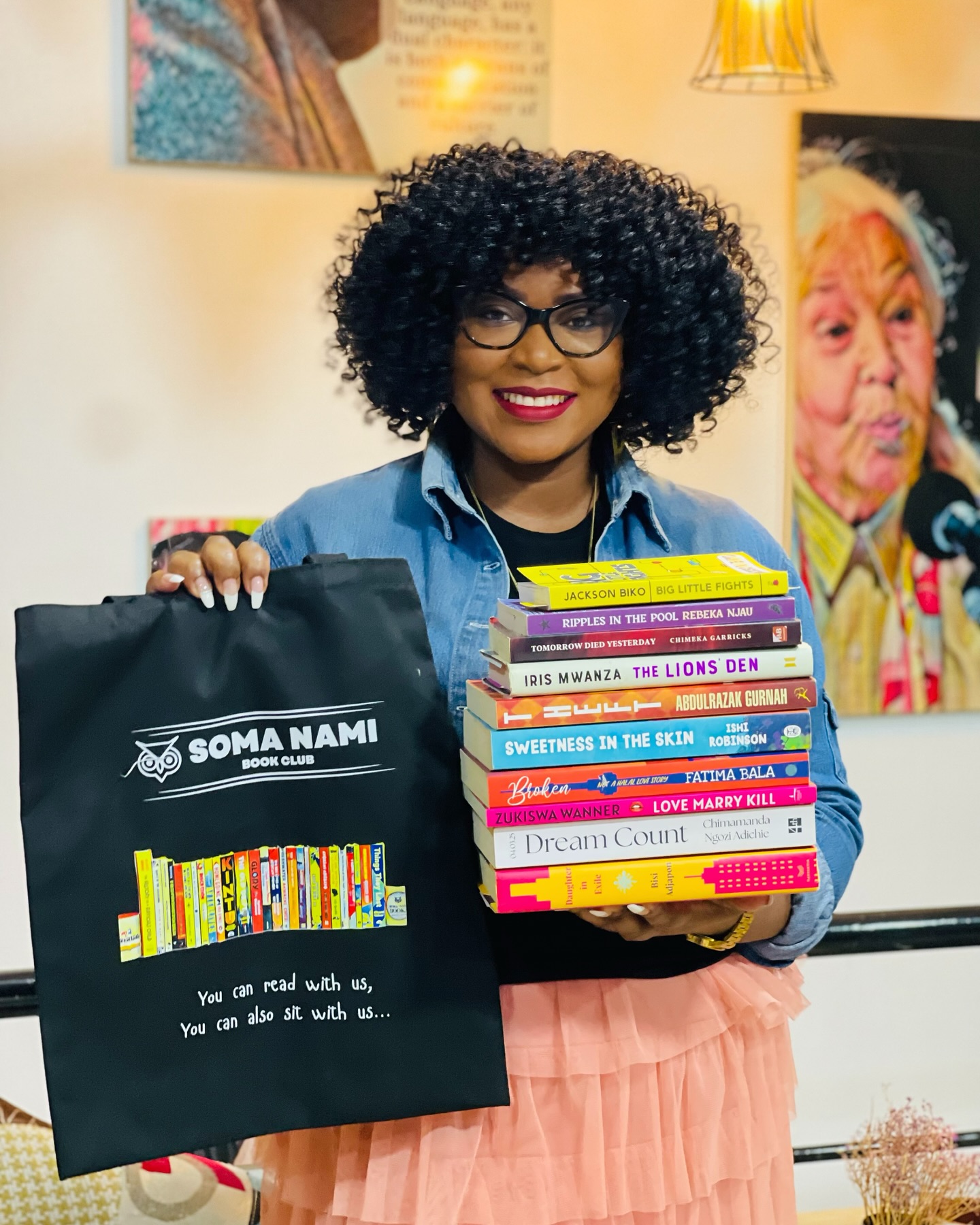 Book club this year ❤️
Eight years in, 96 books read and what a journey. What began in January 2018 as a small circle of 13 bookish people has grown into something far bigger than I could have imagined. From those early days as Bookish People Bookclub to transitioning to Soma Nami Book Club @somanamibookclub in 2021, we’re now a community of 3,035 readers and counting.
There’s something really lovely about reading together - the chats, the shared moments, the interrogation and discovery, and the way books bring us closer without us even trying too hard.
As the new year (Year 9) rolls in, I'm excited to hop across countries, cultures, and timelines through our reading lists (no passport required).
Come and soma nasi!
#bookclubgirlie #bookclubs #somanamibookclub #africanliterature