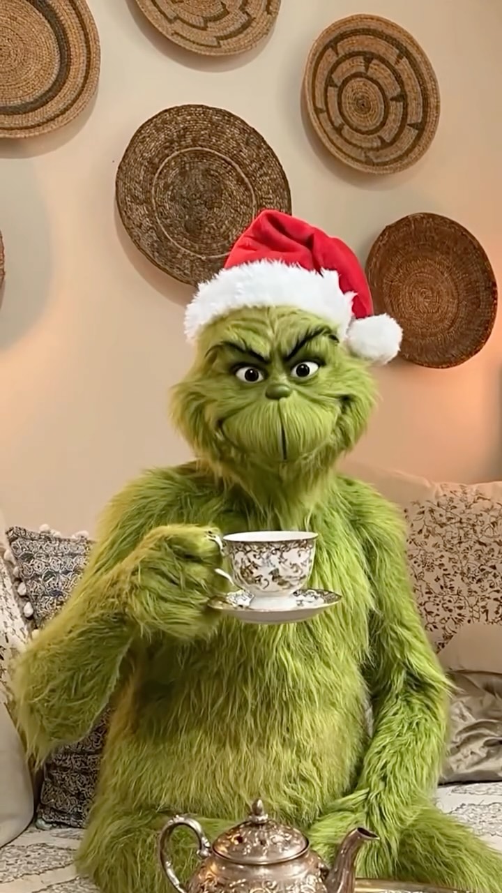 Happy Holidays to all our clients and friends!
We sincerely thank you for your love and continued loyalty over the years. Your joy inspires us, and we look forward to creating more serene moments of healing together in the years to come. Cheers to each and every one of you!