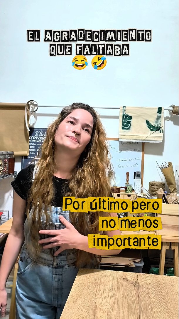 Me faltaba este agradecimiento 😂😂
Gracias a mí por no rendirme, por trasnochar y por fingir que todo está bajo control 🤡✨
#gracioso #funnymemes😂 #funny #natural #organico #cosmeticanatural #artesanal #ecoamigable #cuidadofacial