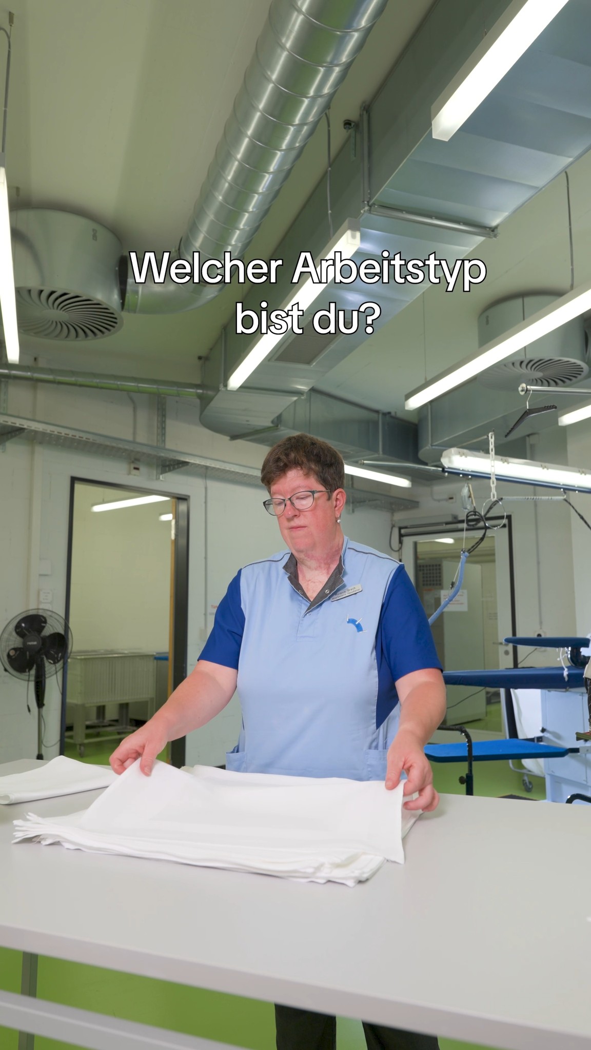 Wer ist bei uns der Falt-Profi? 🤓🧺
#alterszentrum #oberemuehle #waescherei #challenge #winner