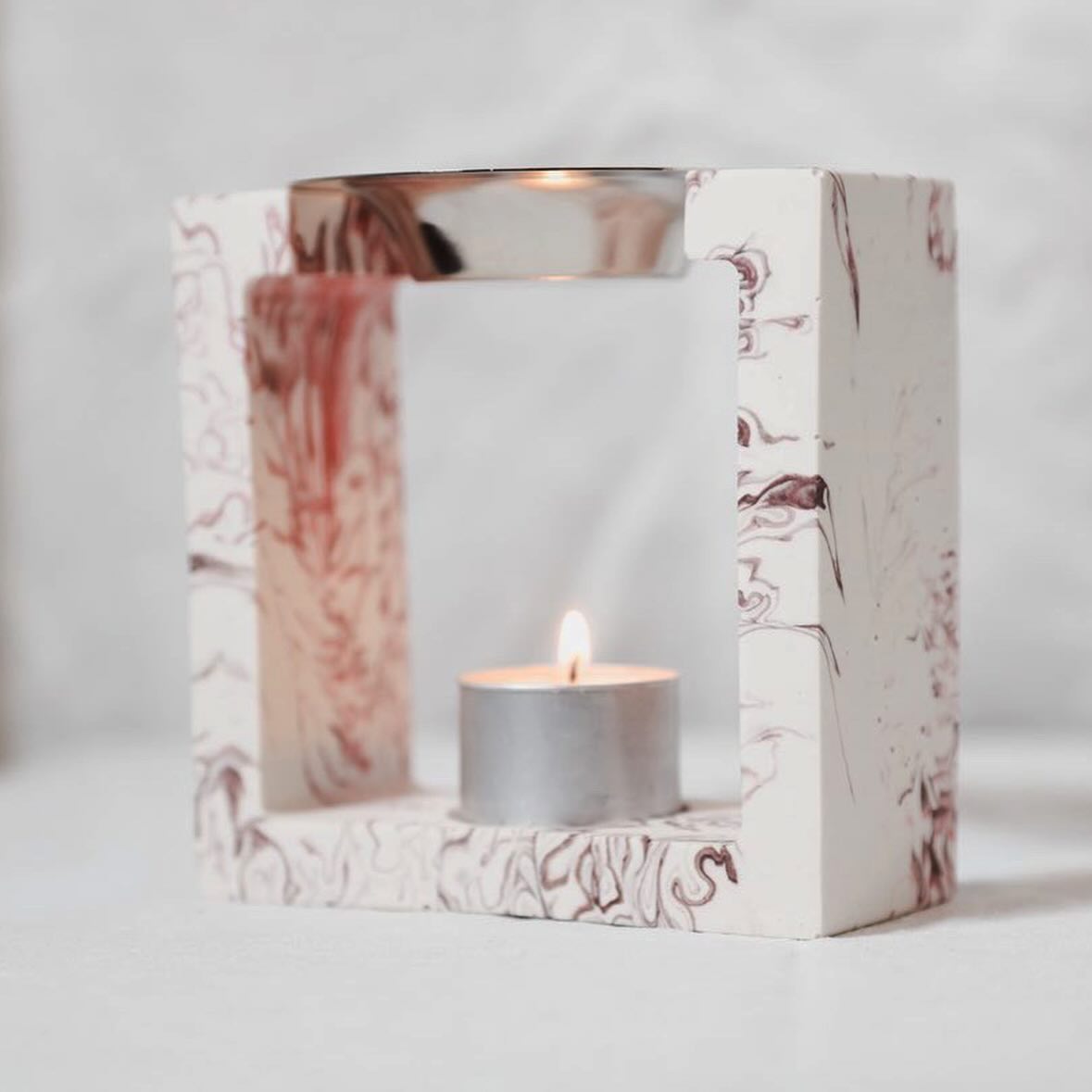 Turn your Christmas money into cosy, good-smelling, regret-free purchases 🕯️✨ You treated everyone else — now it’s your turn…
#ShopSmall
#CosyVibes
#WaxMelt
#HomeFragrance
#TreatYourself