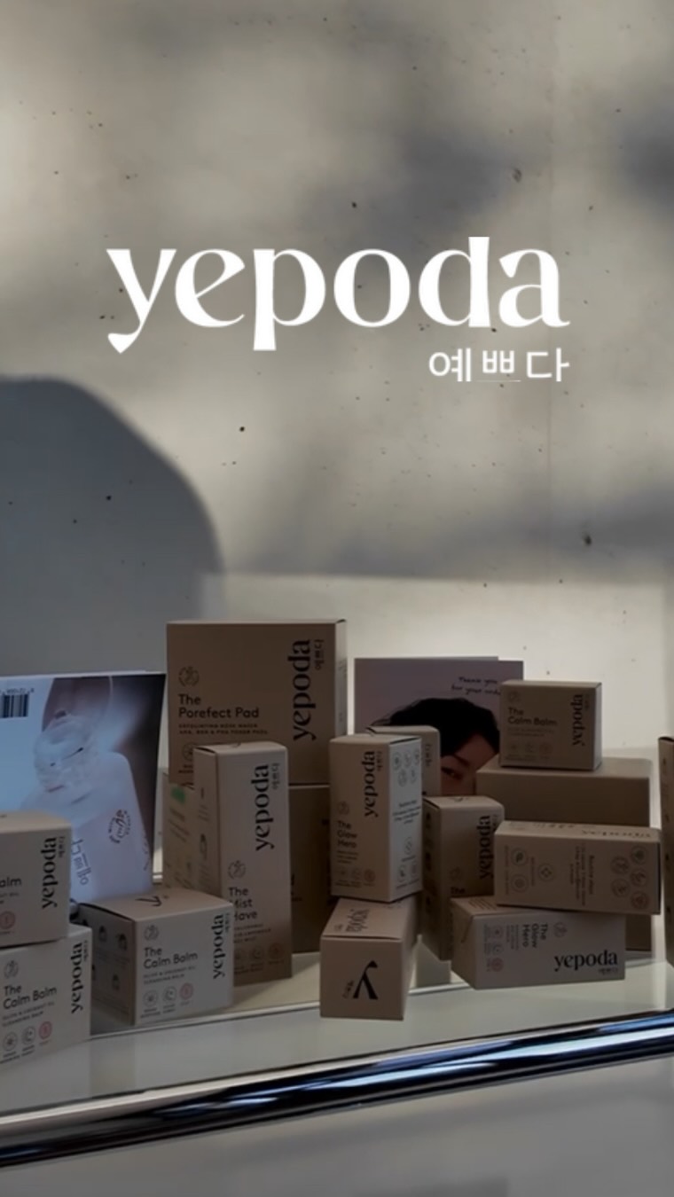 🌟Markenkinder Adventsaktion🌟
Zum 4. Advent verlosen wir ein letztes mal mit unseren Creatorn tolle Skincare von @yepoda.de 🤩
Schaut bei folgenden Creatorn vorbei:
@merve.mcn
@jetteemariee
@biena_x
@xeniatsil
@serrablrn
@elifvrz
@chiaradimprima
@lilly2acker
@nikelein
@leaisi
#agentur #influencermarketing #köln #markenkinder #gewinnspiel