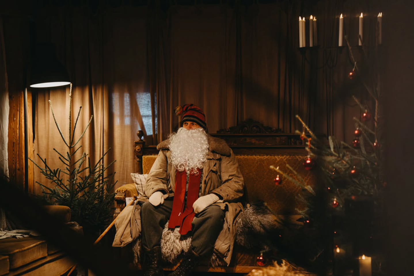 Ett julkort från oss till Er 💌 med varma hälsningar och ett hjärtligt GOD JUL ❣️
// Linnea & Erik på Vassbo Logi & Event
.
.
.
#julidalarna #magasinetvassbo #vassbologiochevent #vassbovandrarhem #godjul2025