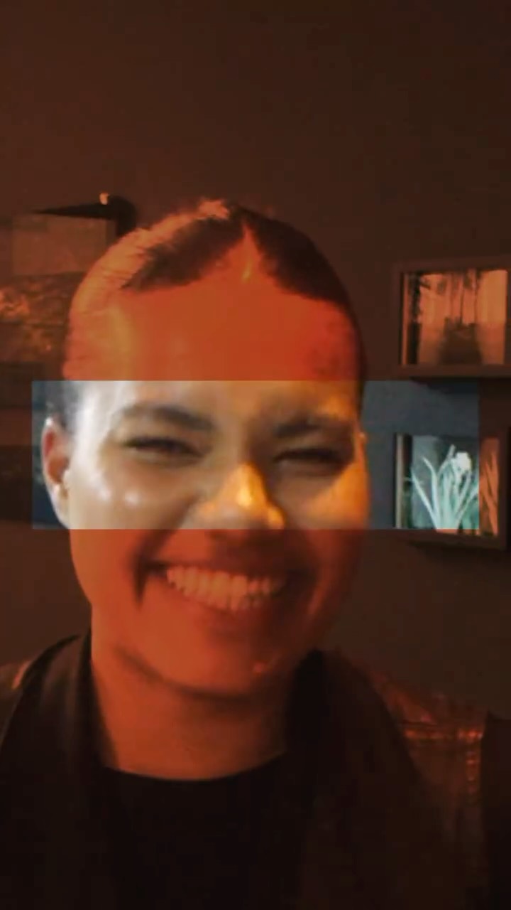 When young minds, art, music, and BBQ come together.
Patta Academy x Amsterdam Art Week featuring The room is ours!
An alumni exhibition by Patta Academy during Amsterdam Art Week 2025.
Alumni artists Boris Tönis (Fissy), Frederique Pinas, and Juanita Mendicuti Ortega fully transformed the space from photography and heritage to bold, expressive paintings. The result: proud colors, meaningful conversations, and the sale of several artworks.
🎥 by @andreasvandelaar