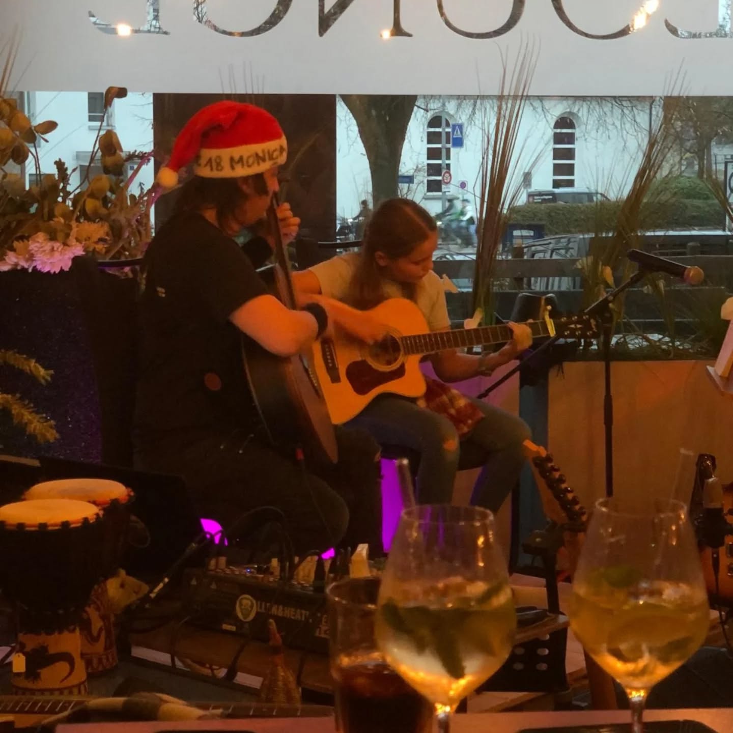 ‼️Weihnachtskonzert 2025 @VIVA Bar & Lounge‼️