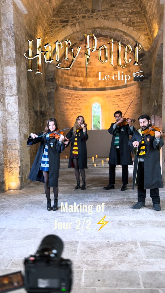 La partie 2 est là 😄🎻⚡️ Bièraubeurres, chaudron fumant et grand duc 🦉 Découvrez les coulisses 🤗
👉 Lien direct de notre clip dans la bio !
🎥 @doriane.b13
⛪️ @notredamedeconil
🦉 @esprit.fauconnerie
🎻 @coruss_hair
🎼 @johnwilliams.music
📷 @clemenced_photographie
Merci Clémence pour ce super making of comme toujours 🫶
Clip | Harry Potter | Violon | Musiques de films | John Williams | Quatuor à cordes | Reprise | Poudlard | Hogwarts | Soundtrack | Instrumental cover | Hibou |
#violin #violincover #tournage #johnwilliams #harrypotter
@harrypotter_jp_official
@harrypotterworld
@harrypotter.global
@potterclub.insta
@hogwarts.station
✨️