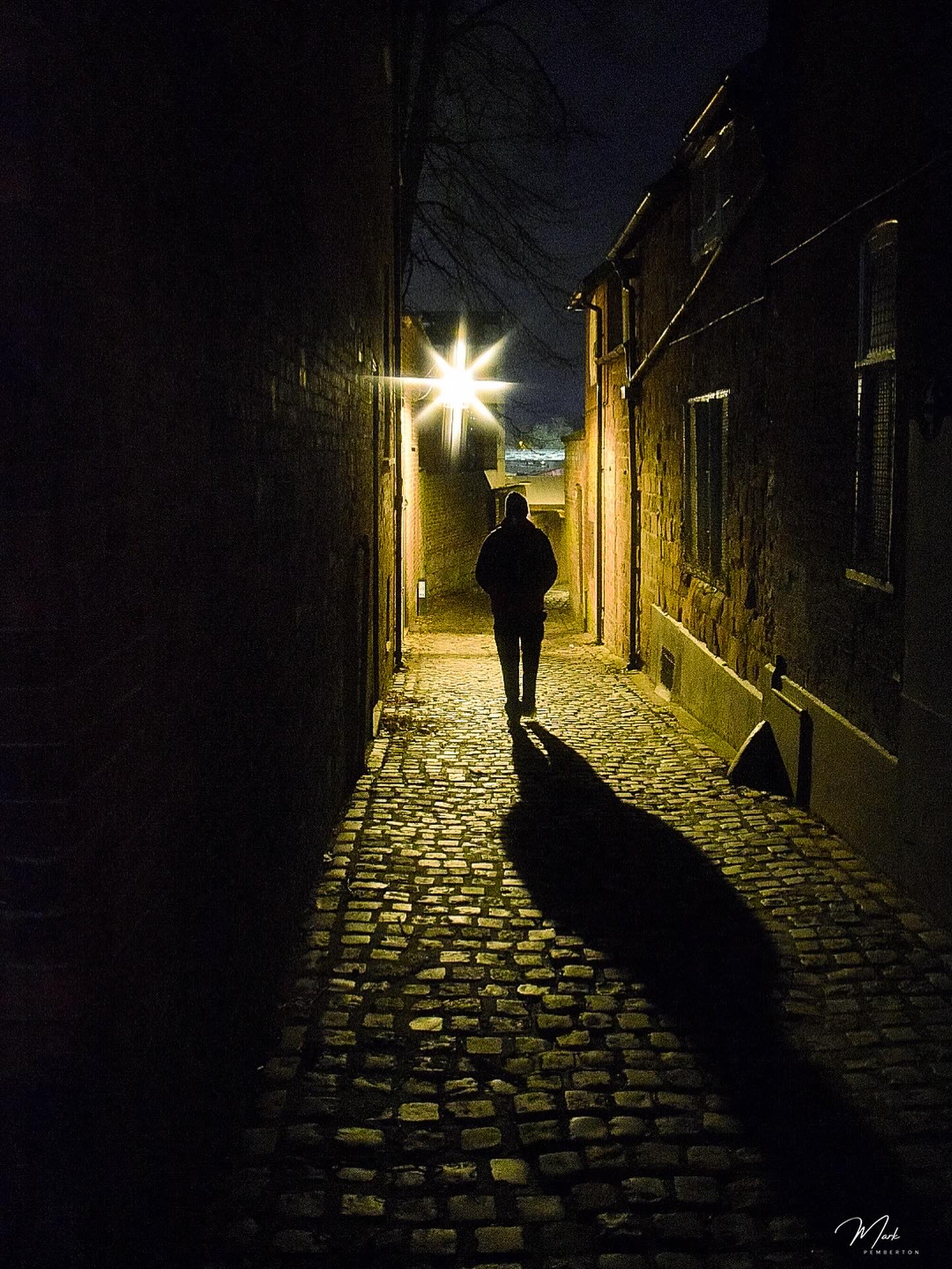 It’s that time of the year when many follow the Christmas Star #streetphotography #bbc_midlands #starofbethlehem #shadowphotography #visitcoventry