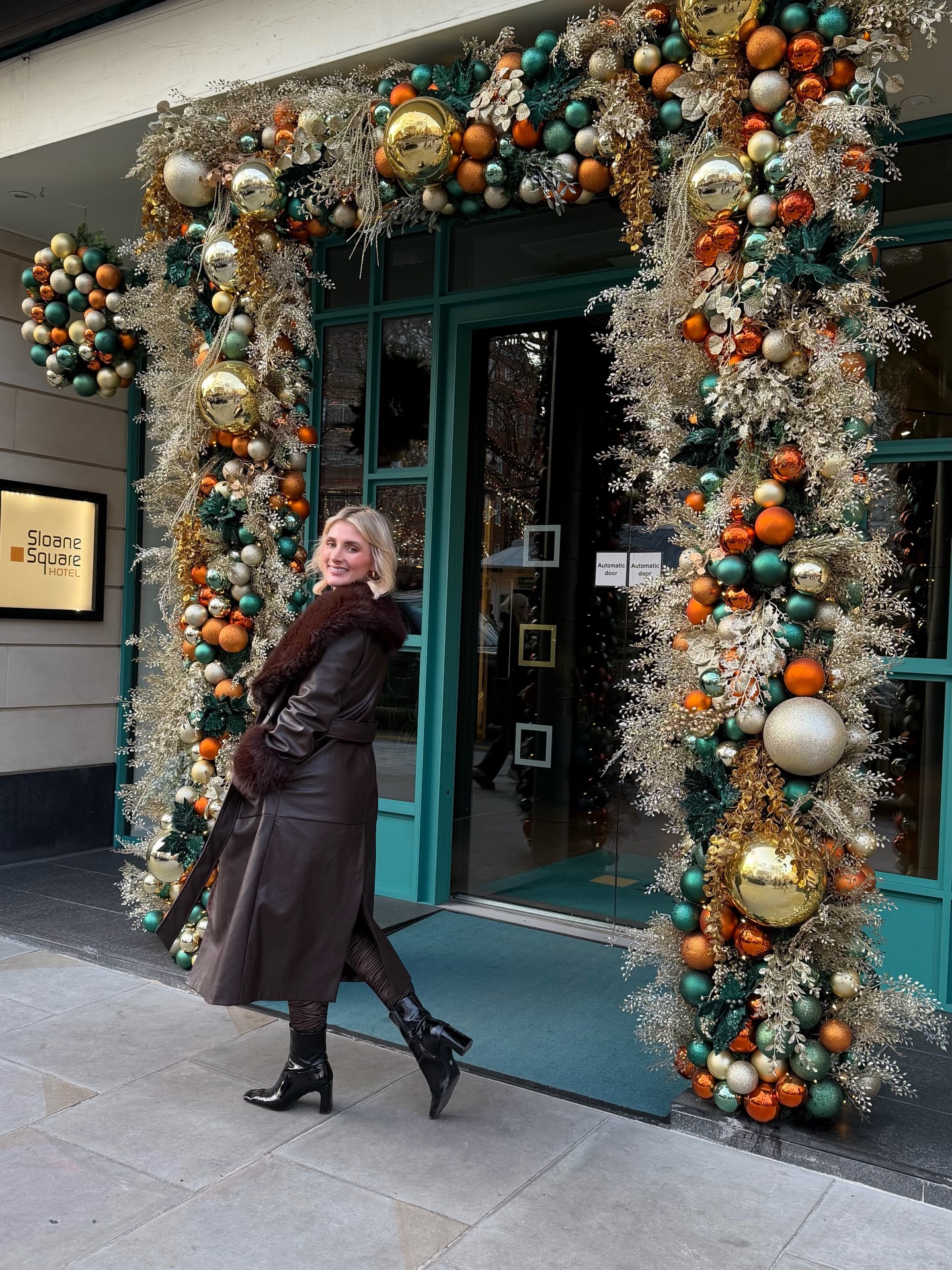 December so far..
It’s been one of those months. Back-to-back property searches, Christmas parties, viewings, meetings and everything in between. The kind of December where you look up and realise you haven’t really stopped once.
Today is my last official working day, but I’ll still be working quietly through Christmas and into the New Year, catching up on admin, putting foundations in place, and finally giving time to parts of the business I’ve wanted to focus on for a while.
2025 has been such an amazing year. Watching the business grow, stepping inside some truly gorgeous homes, and still making time for special moments with family and friends has meant everything.
Feeling grateful, a little tired, and very excited for what’s coming next. Here’s to another year of growth, good people, and great spaces 🤍
#PropertyLife #BusinessGrowth #ahandwithproperty #propertysourcing #london