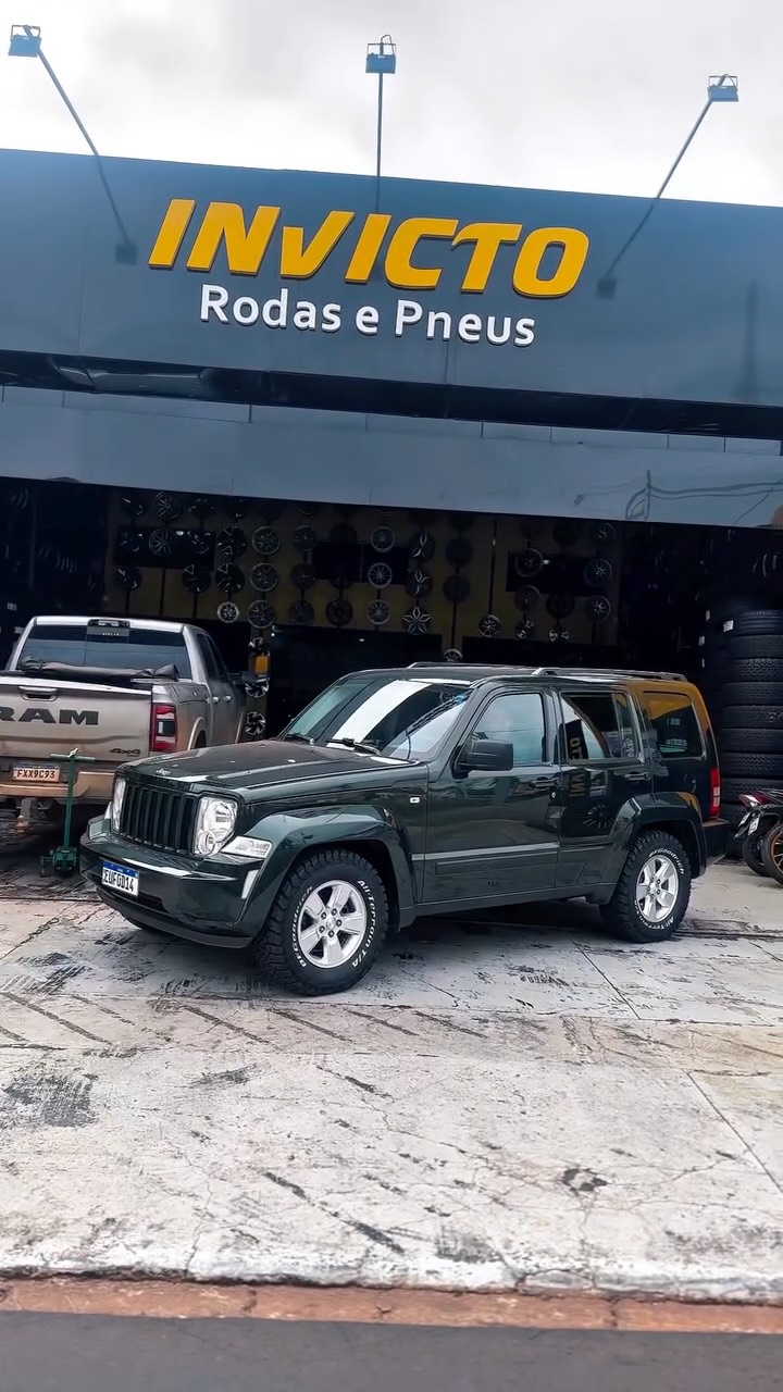JEEP CHEROKEE
🛞 Pneu BFGoodrich All Terrain KO3
• Medida: 245/70 R16
• Índice: 113/110S
• Letra branca
• Etiqueta: F/C (74 dB)
➡️ Máxima resistência, tração e durabilidade para qualquer terreno.
🔧 Serviços Realizados
• Alinhamento
• Balanceamento
📍 Invicto Rodas e Pneu
📞 (16) 3771-2800
#InvictoRodasEPneu #JeepCherokee #BFGoodrich #AllTerrainKO3 #OffRoad #4x4 #PneuLetraBranca #Alinhamento #Balanceamento #Performance #Aventura #EstradaETerra
