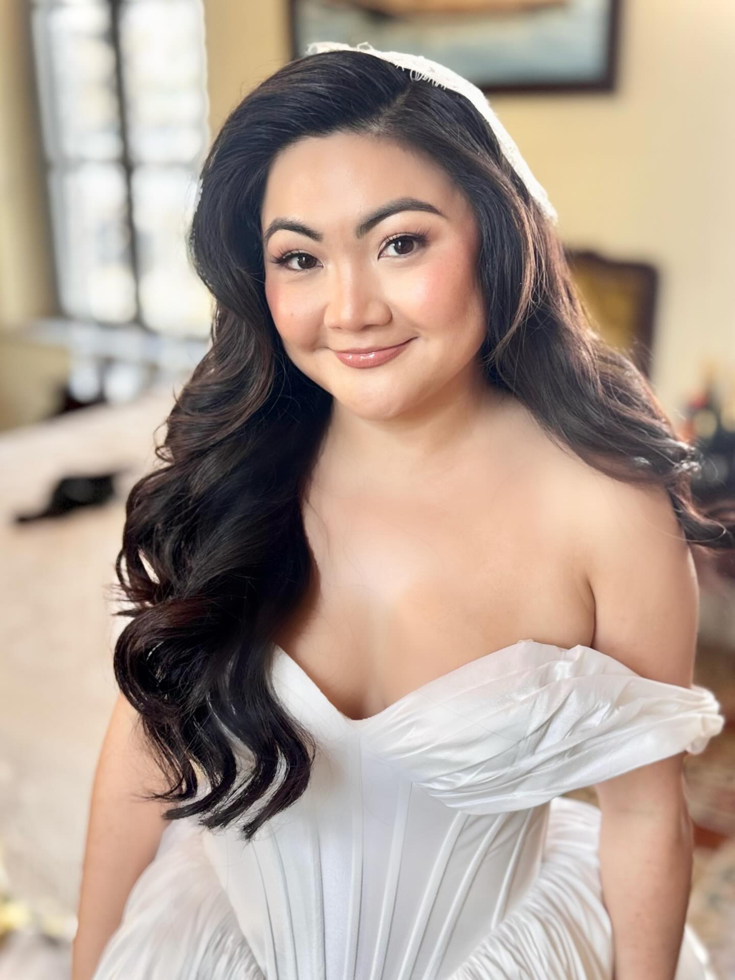 🤍 Bridal look for gorgeous Johanna — #naturallookingglam on her beautiful face, big bouncy vintage waves with lots of body plus this fabulous dress!!
MUAH @bysandymendez
PH @oscarparamo.photo
Video @floresfilmsmx
Content creator @oui.amor.content
WP @yucatalove
Venue @elpinar_merida
Catering @altaporta_catering
Rentals @minimal4.0
Audiovisuals @secosur.mx @adagioproducciones
Thank you so much for having us babe and for your trust 🤍
#bridallook #realweddinginspiration #bridetobe2026 #weddingsinmexico