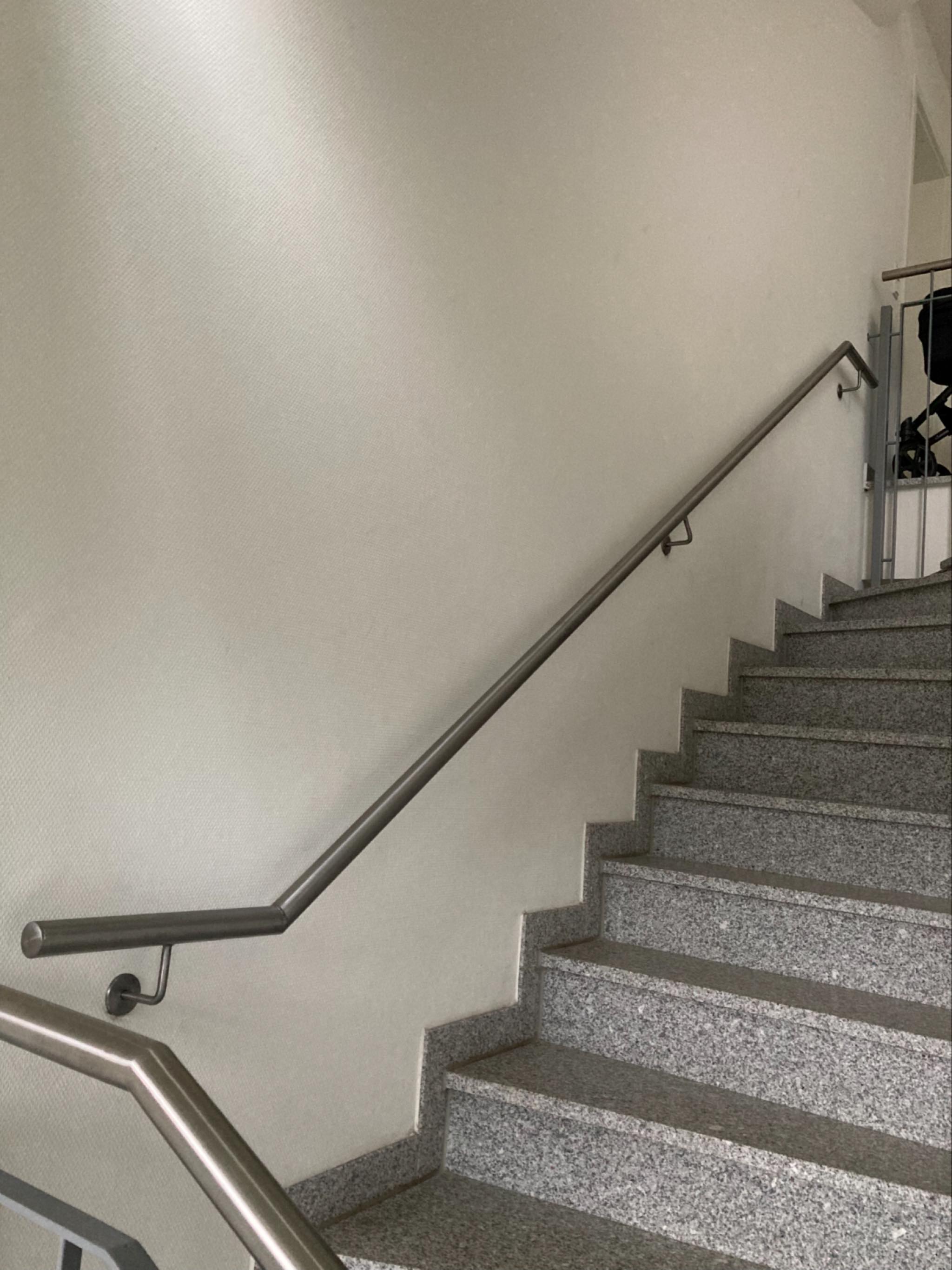 Geländer auf Kundenwunsch #modern #geländer #metall #metallbauer #schweißen