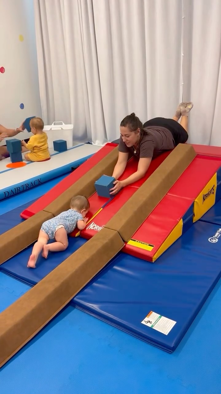 Spring Session enrollment is OPEN 🌸
January–May classes are filling fast!
Play-based, development-focused classes designed for babies, toddlers, and their grownups.
✨ Limited spots available ✨
Enroll now! PlayWiselyATX.com