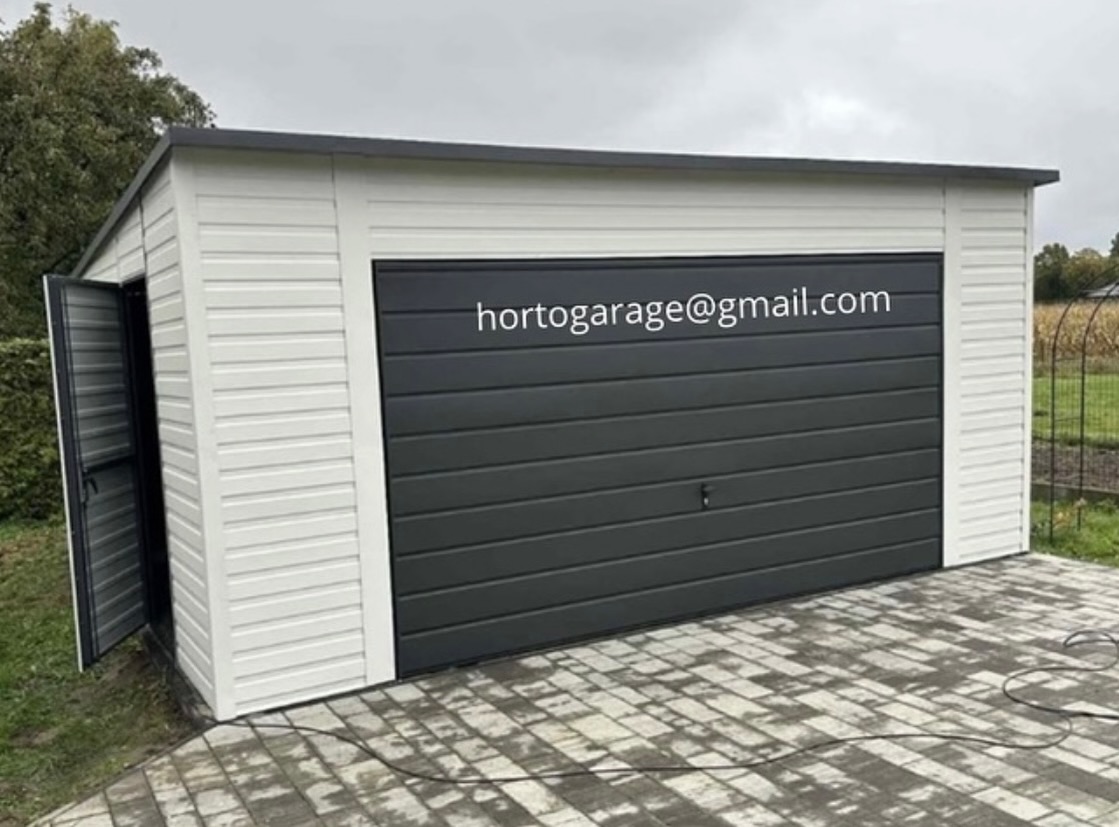 🙋♂️😃Wir präsentieren Ihnen unsere moderne Garage mit einer soliden Stahlkonstruktion, die mit hellgrauen Paneelen verkleidet ist und über ein graphitfarbenes Sektionaltor verfügt. Die Abmessungen betragen 6 × 4 × 2,5 m, was viel Platz für ein Auto und zusätzliche Ausrüstung bietet. Die Garage verfügt über eine Seitentür, die den täglichen Gebrauch erleichtert. Das Ganze zeichnet sich durch Langlebigkeit, ästhetisches Aussehen und Witterungsbeständigkeit aus.
Es eignet sich hervorragend als Garage, Werkstatt oder praktischer Wirtschaftsraum.💻📲👨💻 eine ähnliche Garage oder andere Details wünschen, mailen Sie hortogarage@gmail.com, gehen Sie auf den Link in der Bio oder rufen Sie an
📞 +49 177 4242452
📞 +49 152 246 74 361