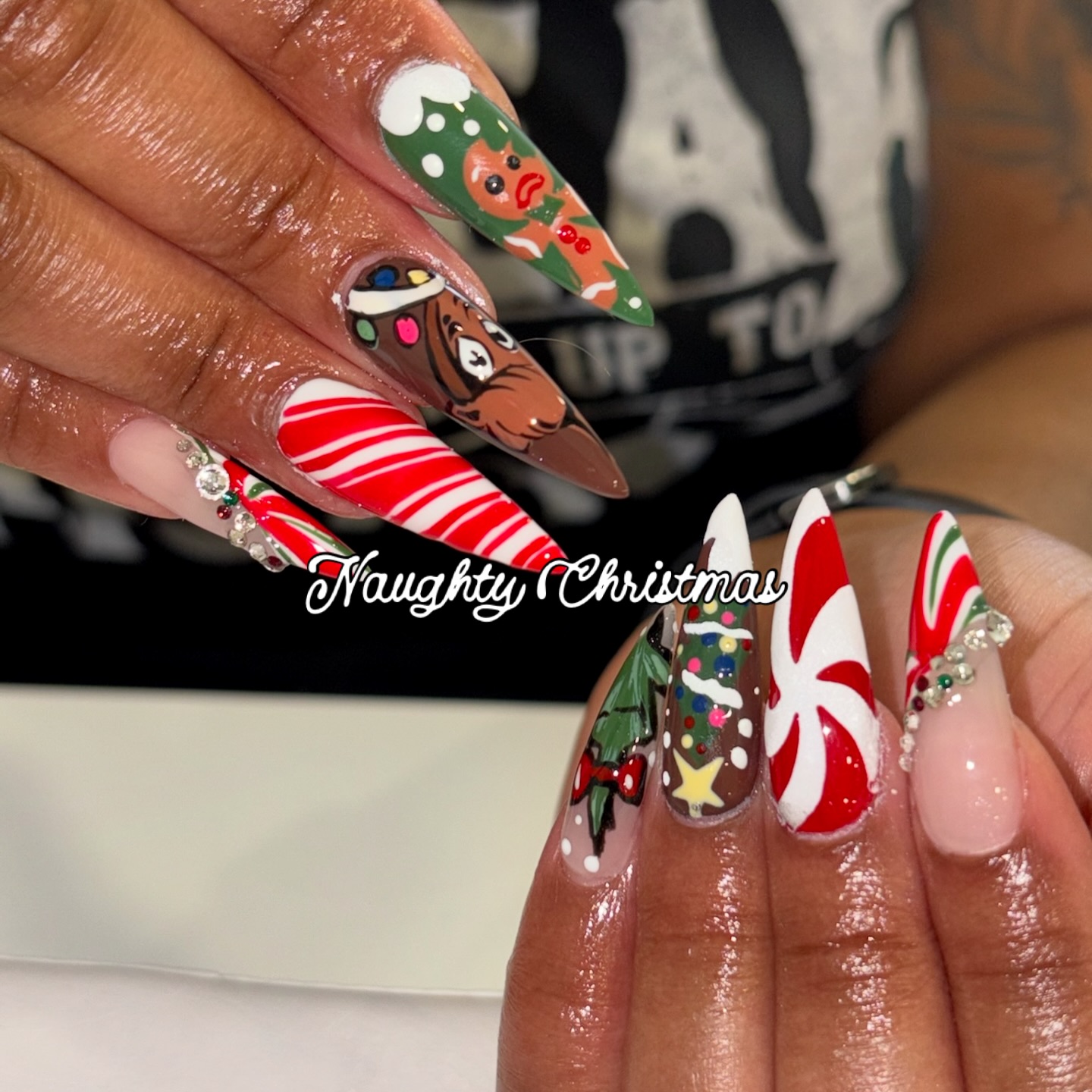 Naughty candy canes, Christmas cheer, and a whole lot of nail art 🎄✨
Which nail is your favorite? 👇🏽
#ChristmasNails
#HolidayNails
#PhillyNails
#Brownsugarnailspa
#NailArtDesign
