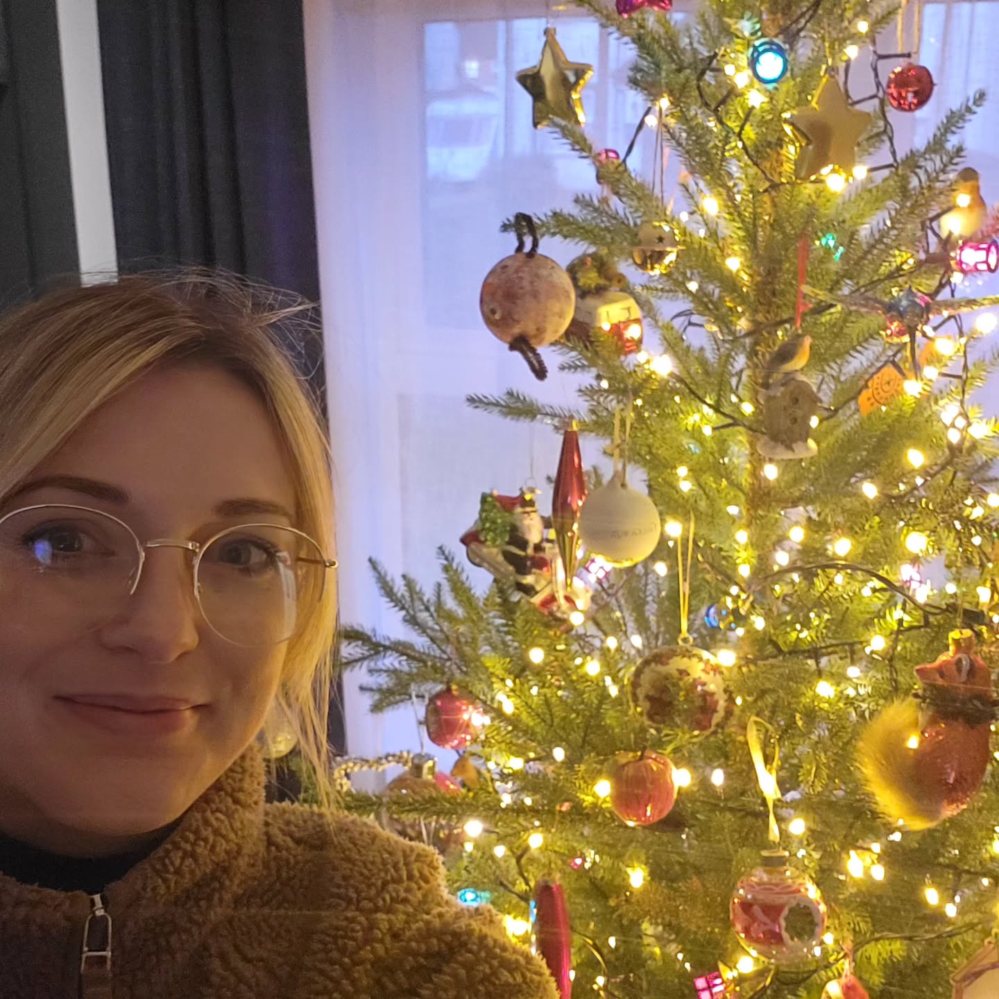 🎄✨️ M E R R Y C H R I S T M A S ✨️🎄
As the year comes to an end i would just like to thank you all for your continued support throughout the year. I wouldnt be able to do this without you, so thank you!
Wishing you all a very Happy Christmas! 🎄✨️
Emma x
#belfastartist #christmaswishes #abstractartistsofinstagram