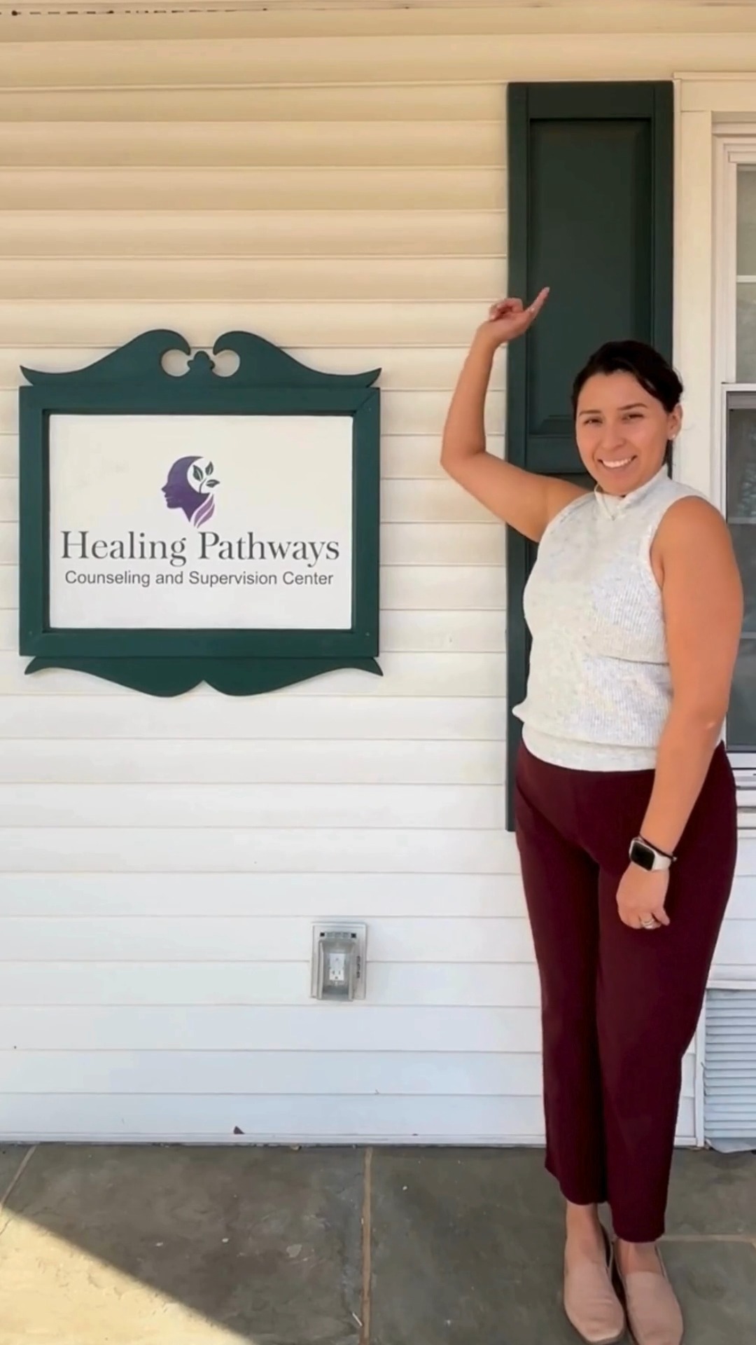 Would you believe Sheila didn't even realize she was wearing the same outfit that she did in the first clip on the day we finished this 😂 Queen of accidental continuity!
Keep an eye out for our newly minted signs when driving through downtown Basking Ridge 👀
#NJTherapy #NJTherapist #EMDR #healingjourney