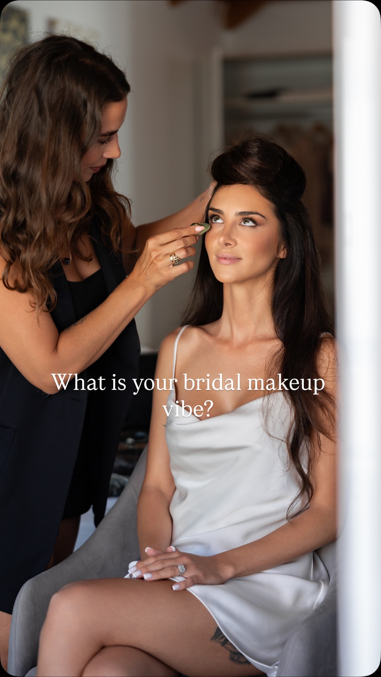 Whats your bridal vibe??
These are my most requested bridal makeup looks for this 2025 season. In general all of these are what I would consider to fit into the realm of my signature makeup style.
#cretemakeup #bridalmakeupcrete #makeupartistgreece #luxurybridalmakeup #naturalmakeup