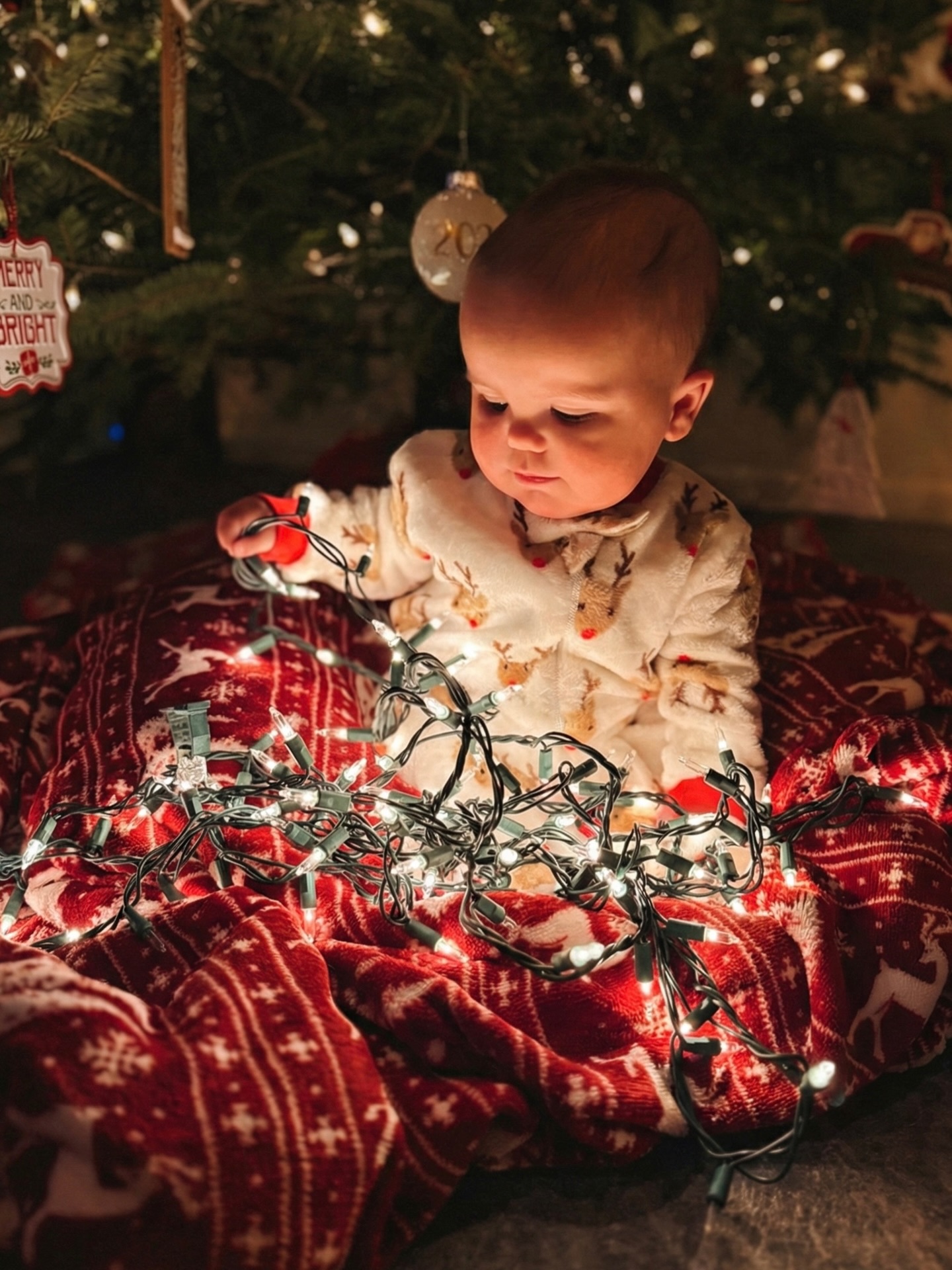 Little eyes, big wonder ✨🎄 Becks discovering the magic of Christmas. ❤️