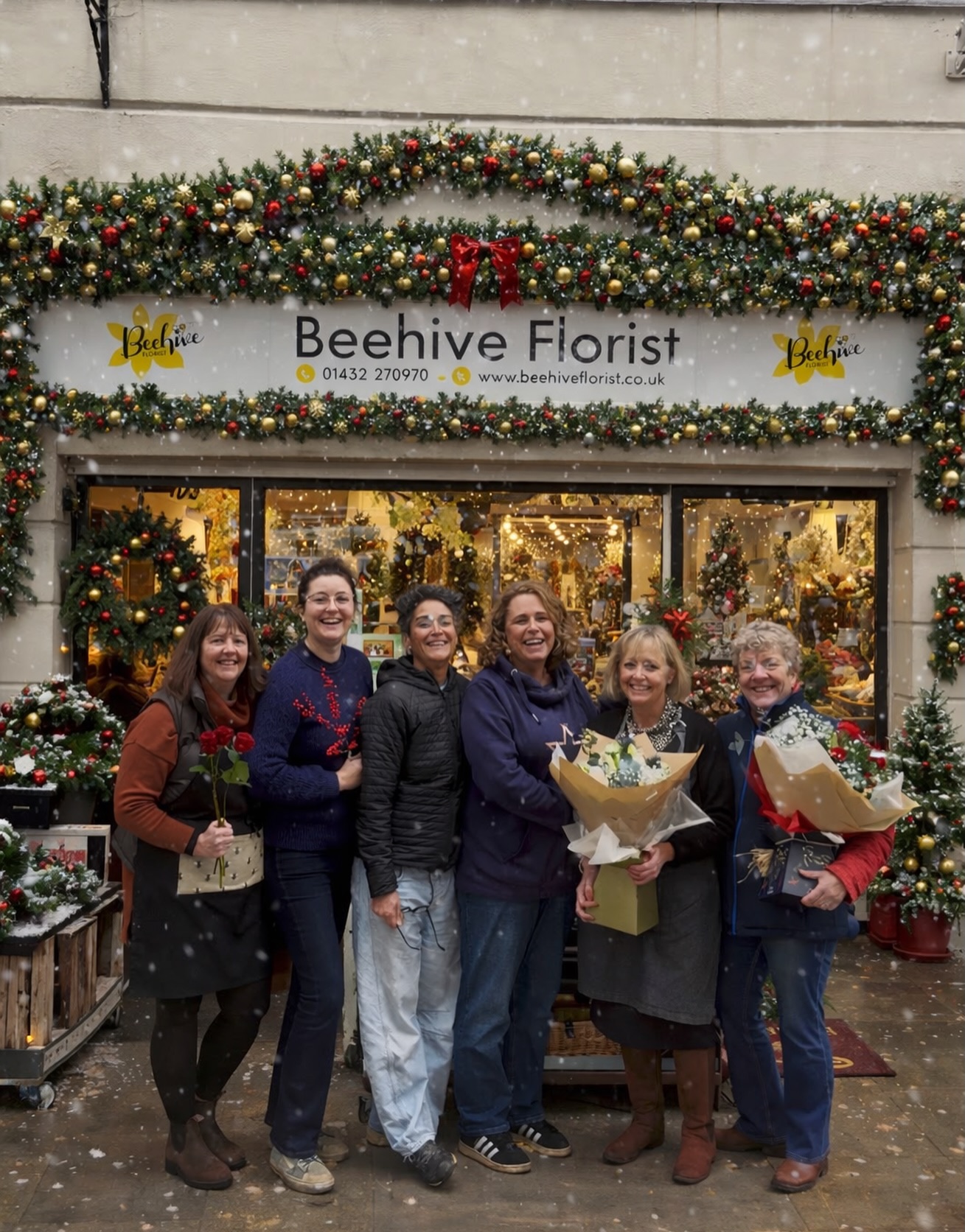 🎄 Merry Christmas from all of us at Beehive Florist 💐
Wishing you a day filled with love, laughter, good food, and maybe a little bit of floral joy too 🌸✨
Thank you for supporting us this year - every bouquet bought, wreath made, reel watched, and kind word shared. We’re so grateful for our wonderful community and importantly to my incredible team of staff who continue to support us and make the beehive life what it is.
Have the most magical Christmas 🤍
Love, Debbie & the whole Beehive Team 🐝