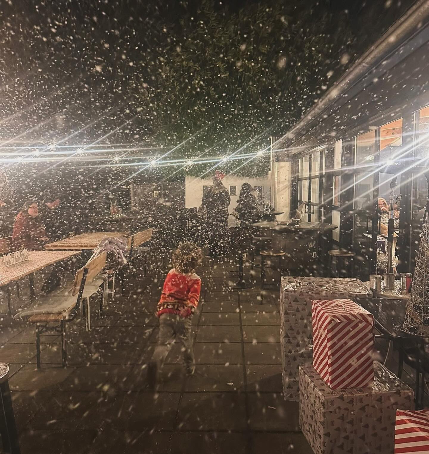 This time last year, we barely knew anyone 🤍
Now, seeing you and greeting you each day feels like having family close to home, and we hope you feel the same💙
It’s something we didn’t get to experience with our grandad living in Thailand though we’re incredibly blessed to still have our 91 year old grandad whom we love dearly. Having that closeness now truly means everything to us.
For the moments shared the familiar faces, the cakes, the drinks, the ritual breakfasts and even the rants over everyday life’s little aggravations, this is what matters most.
This community means everything to us. Getting to know you all has been a true pleasure. Thank you for letting us be part of your lives and for being part of ours.
Thank you to The Red Lion for a lovely Christmas Eve 🤍
Merry Christmas to you all 🎄Hope to see you all Boxing Day, we are open 10AM - 2PM💙