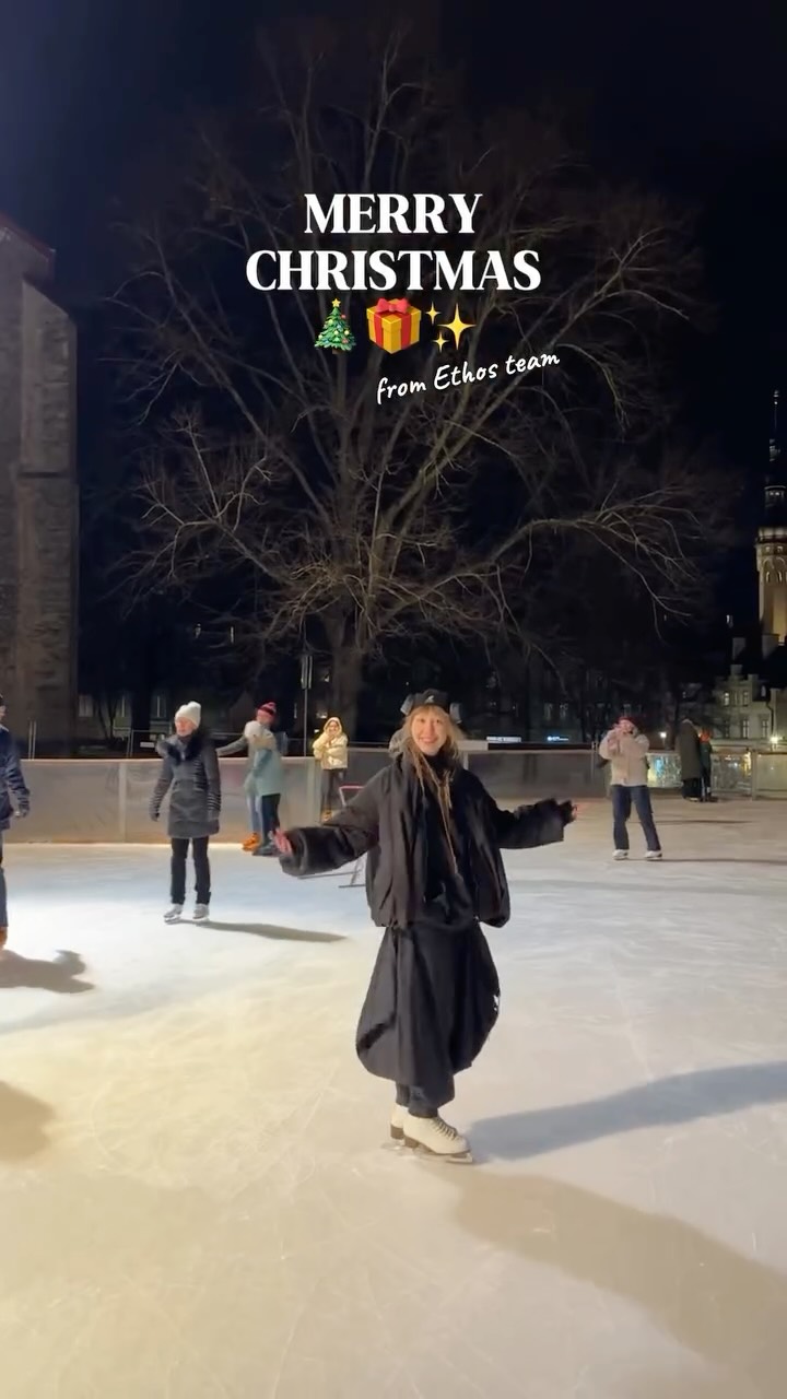 Merry Christmas ❄️✨⛸️